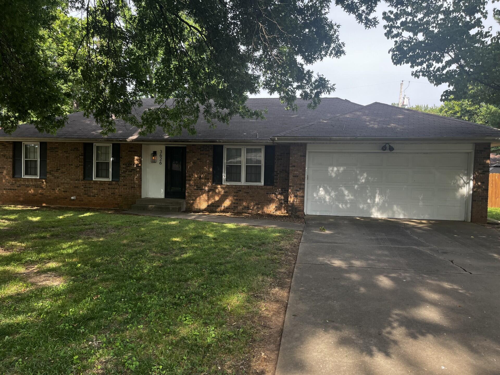 3626 South Westwood Avenue Property Photo 1