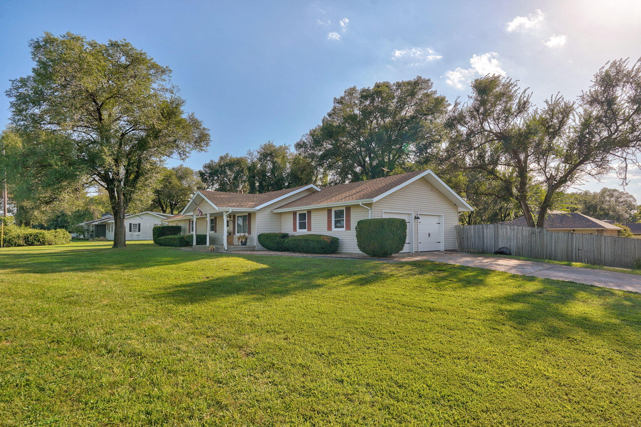 1717 North State Highway Cc Property Photo 2