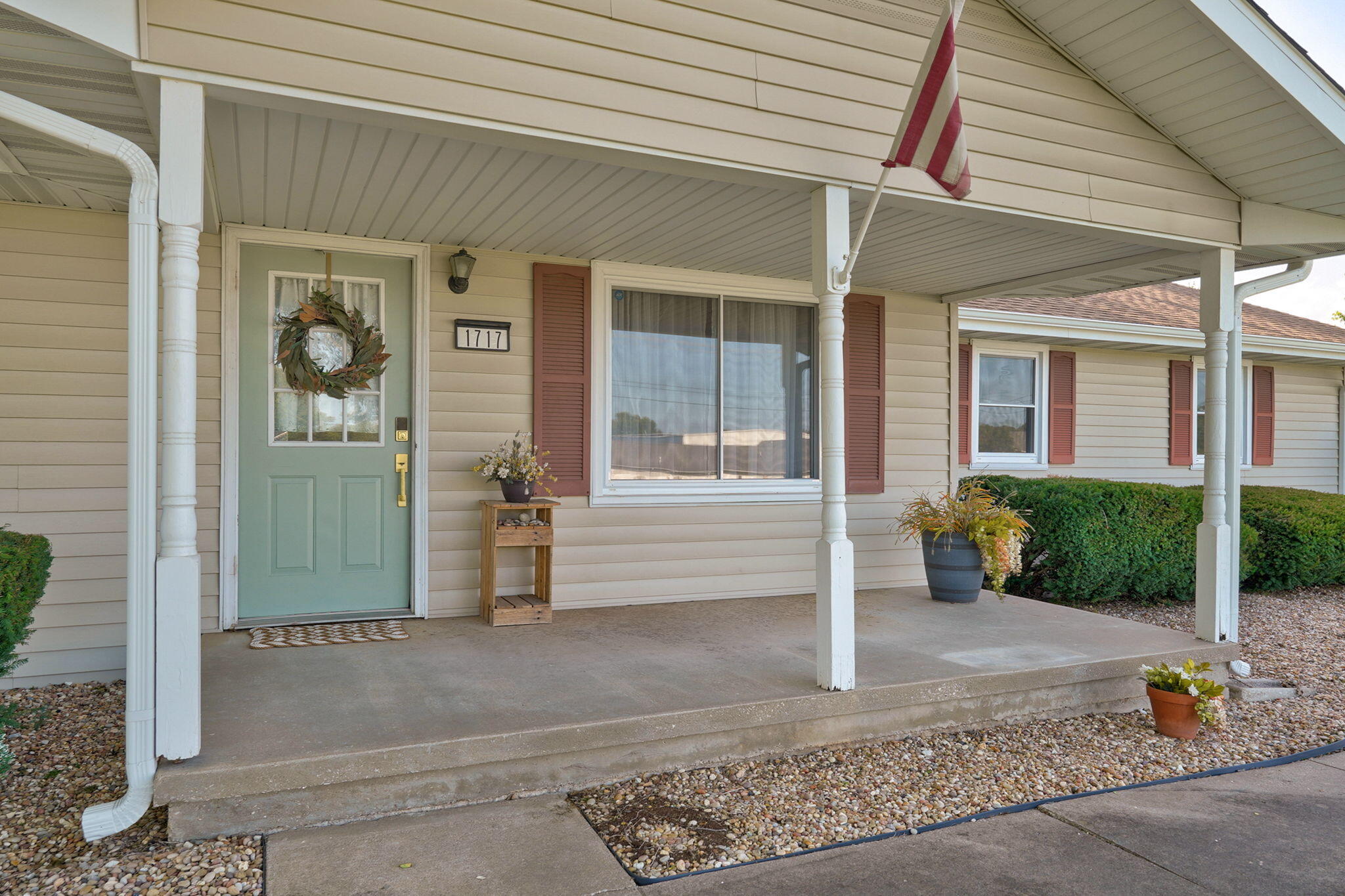 1717 North State Highway Cc Property Photo 3