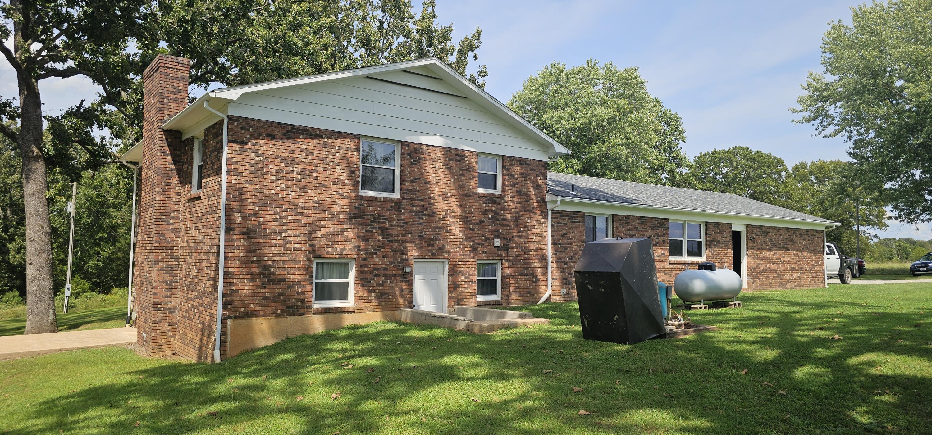 7810 State Route W Property Photo 8