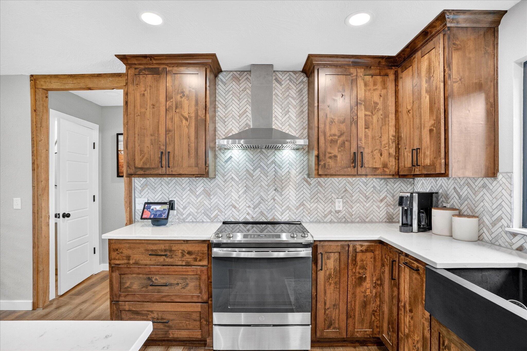 493 Spring Creek Road Property Photo 14