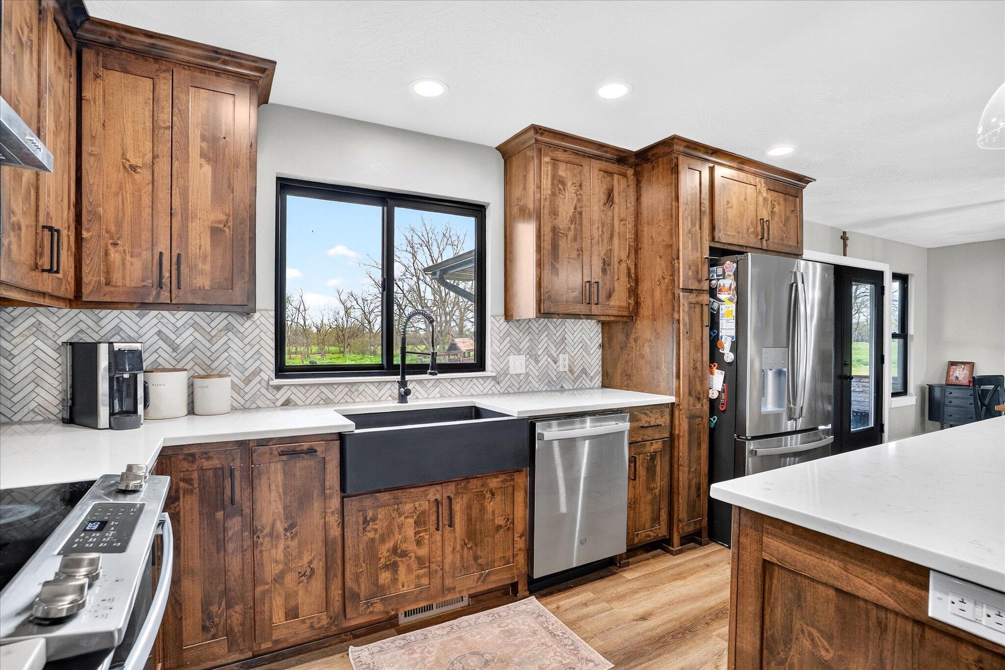 493 Spring Creek Road Property Photo 15