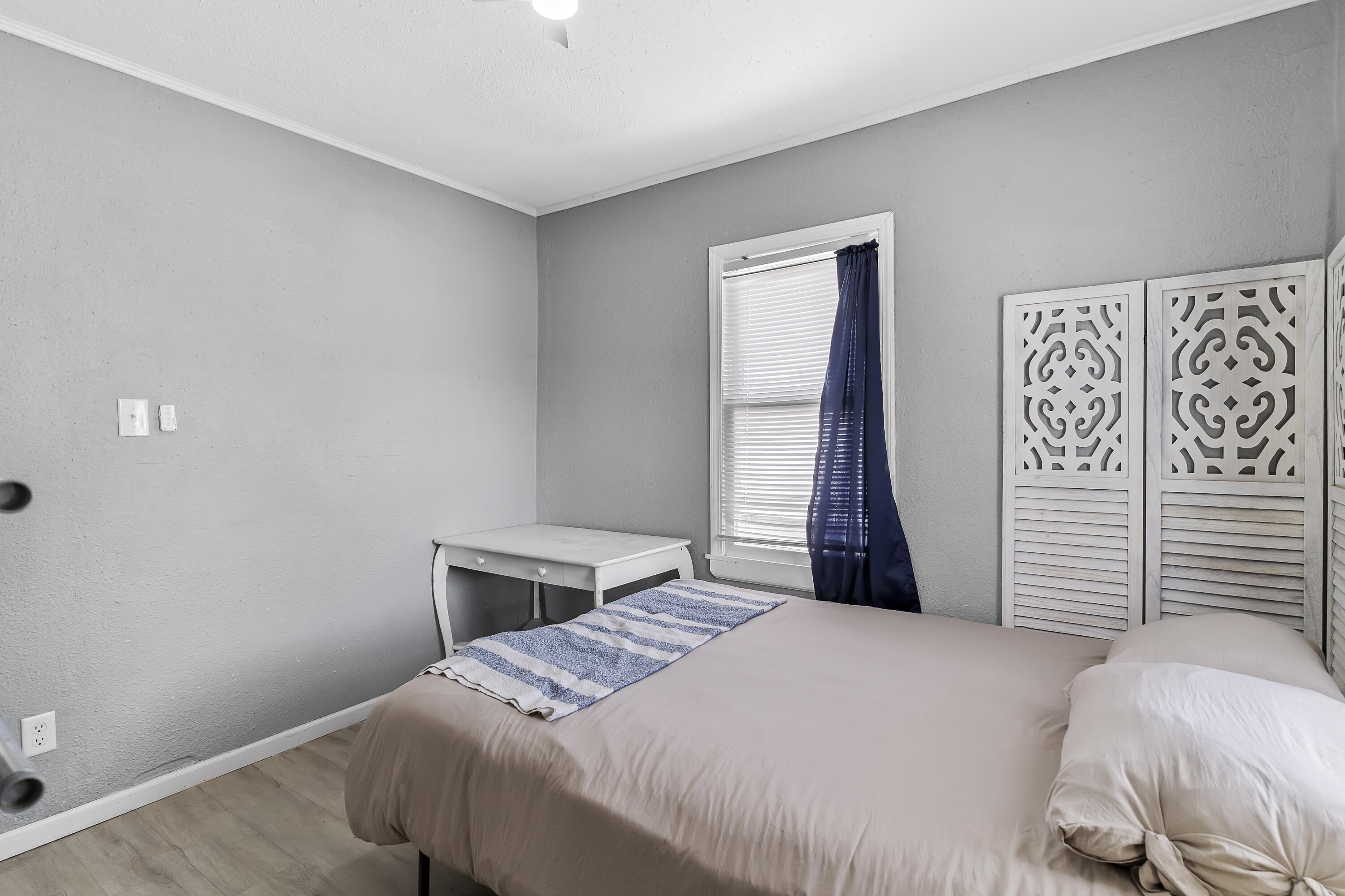 1525 West Webster Street Property Photo 17