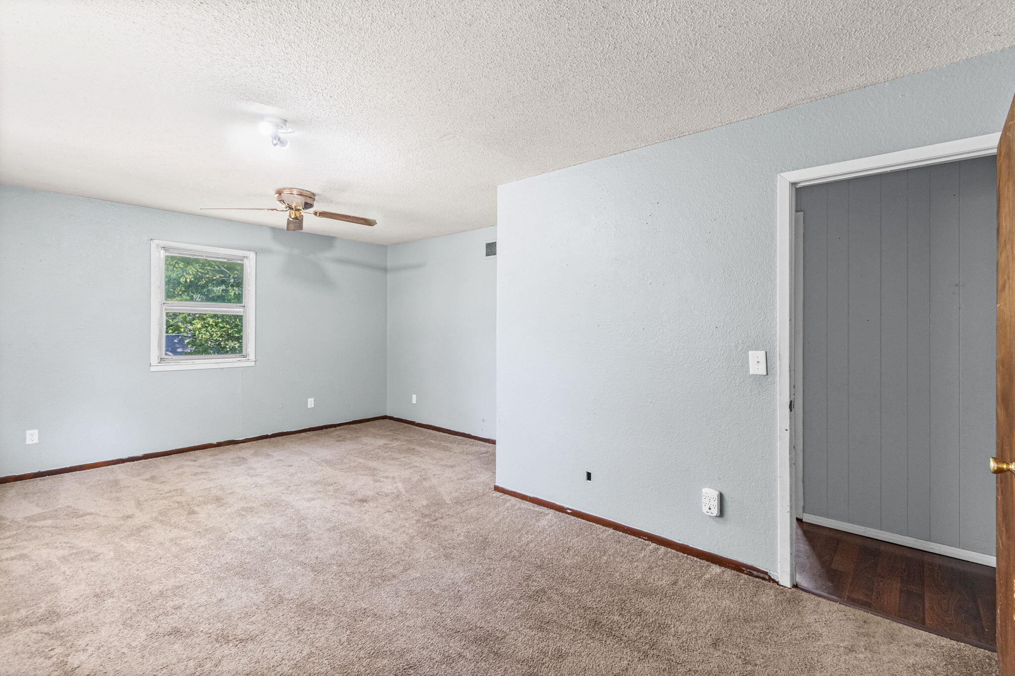 116 West Marshall Street Property Photo 13