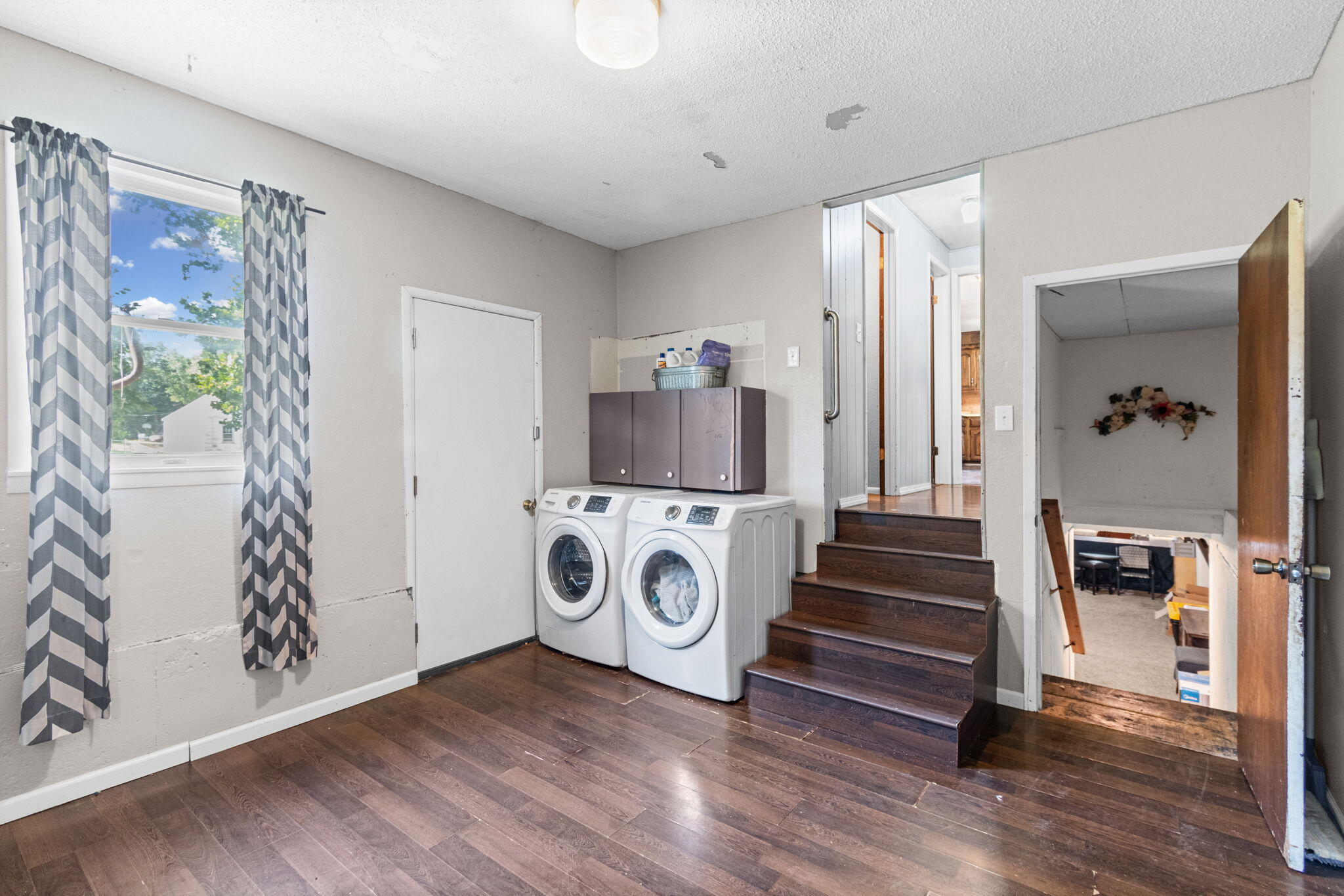 116 West Marshall Street Property Photo 25