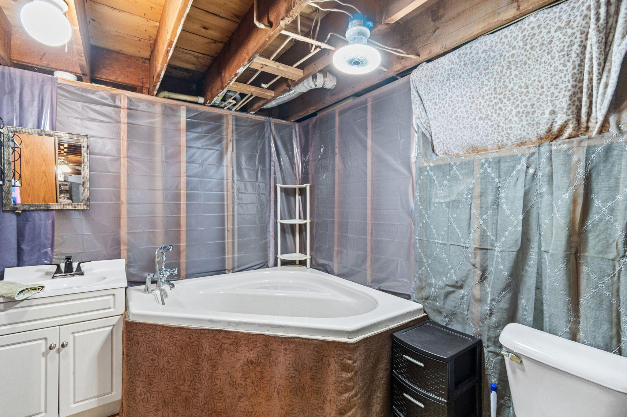 116 West Marshall Street Property Photo 33