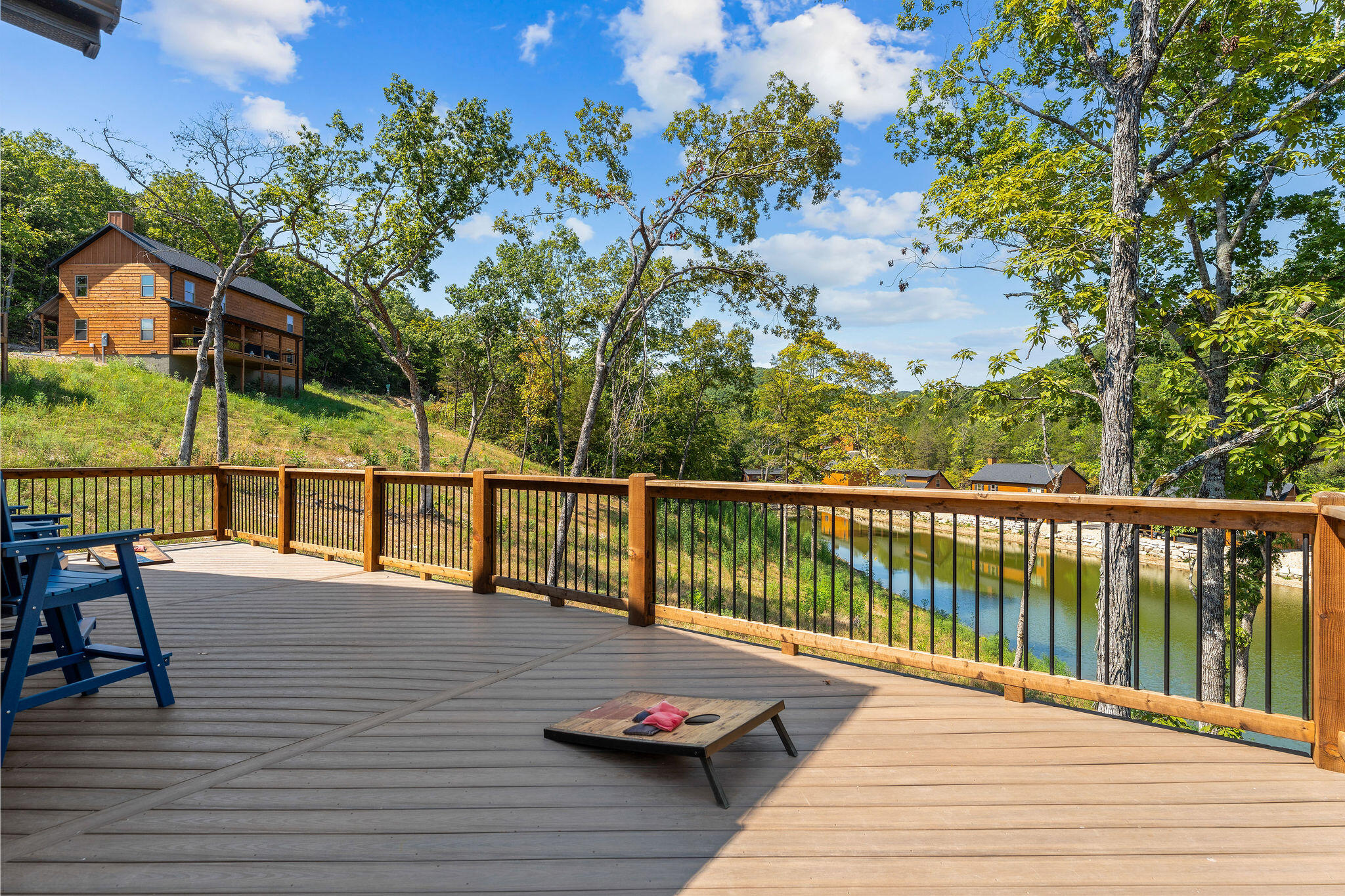321 Campfire Pass Property Photo 46