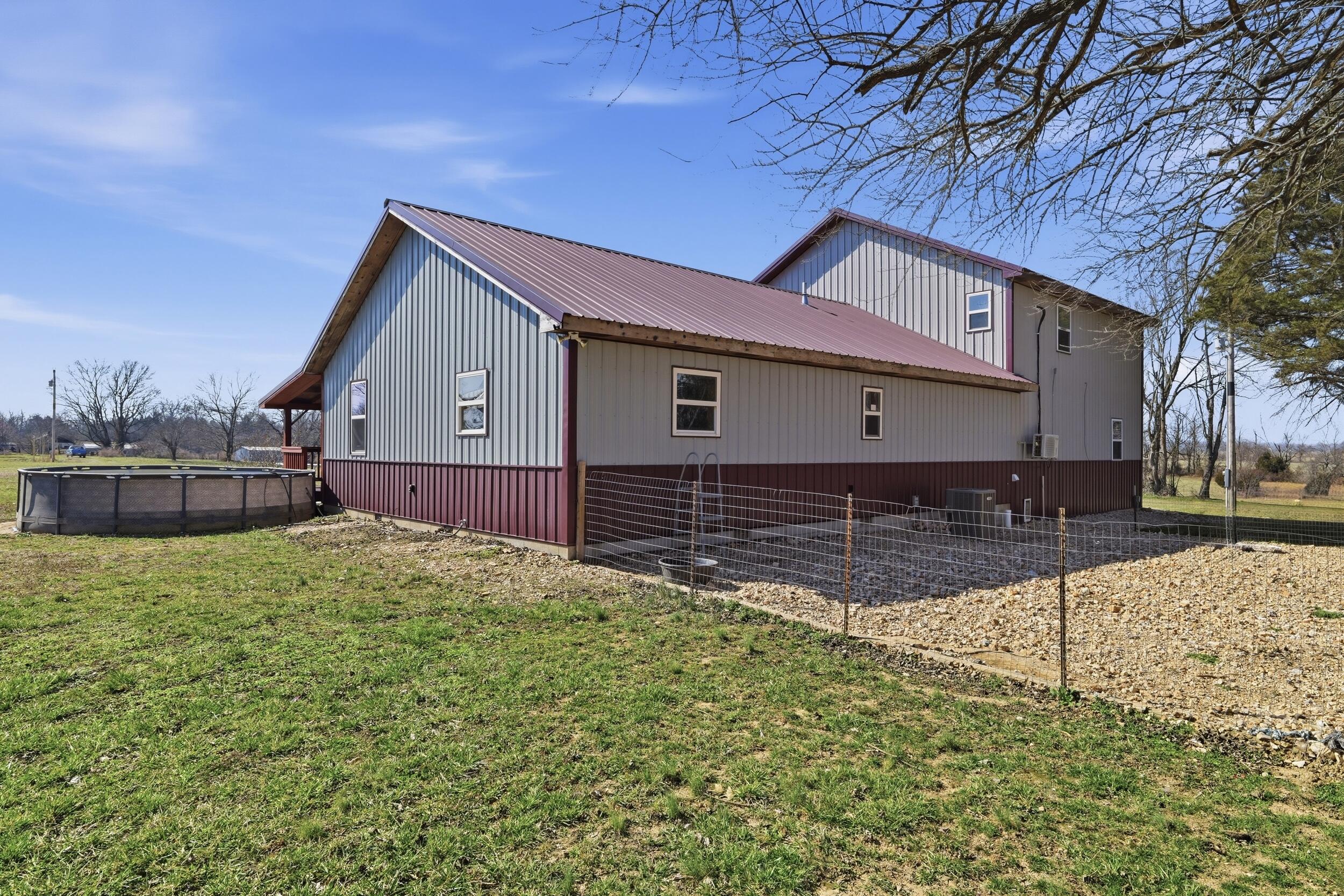 8586 Farm Road 2230 Property Photo 6