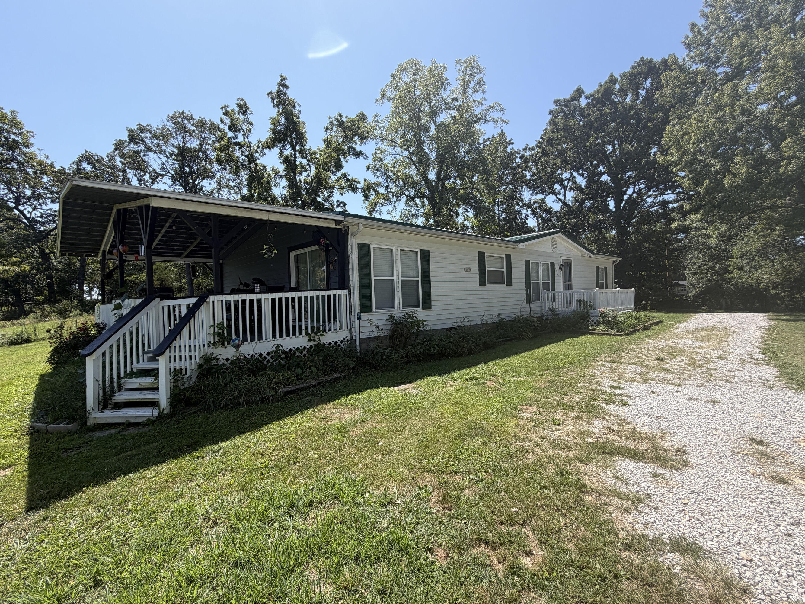 2496 Mills Road Property Photo 3