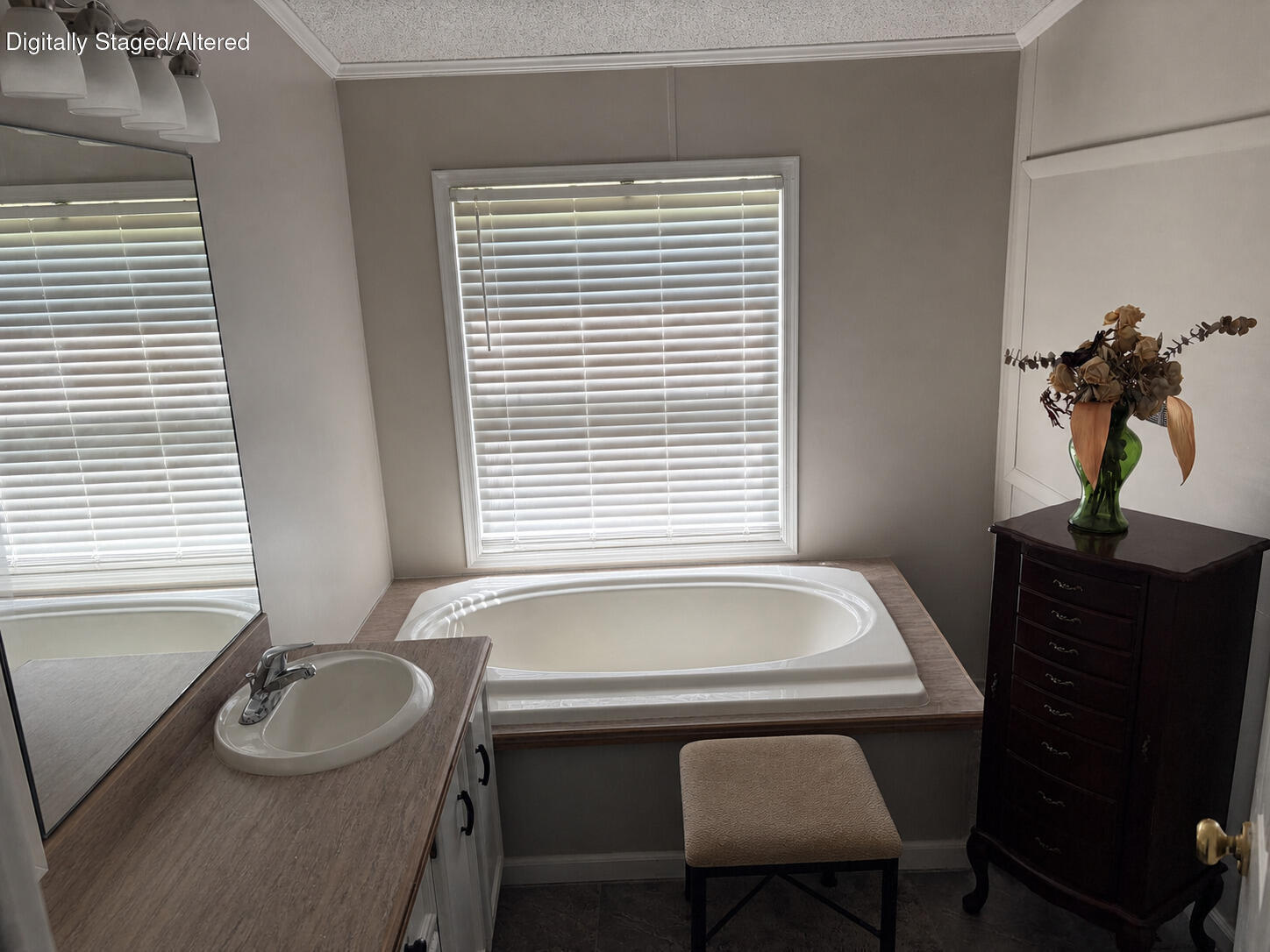 2496 Mills Road Property Photo 11