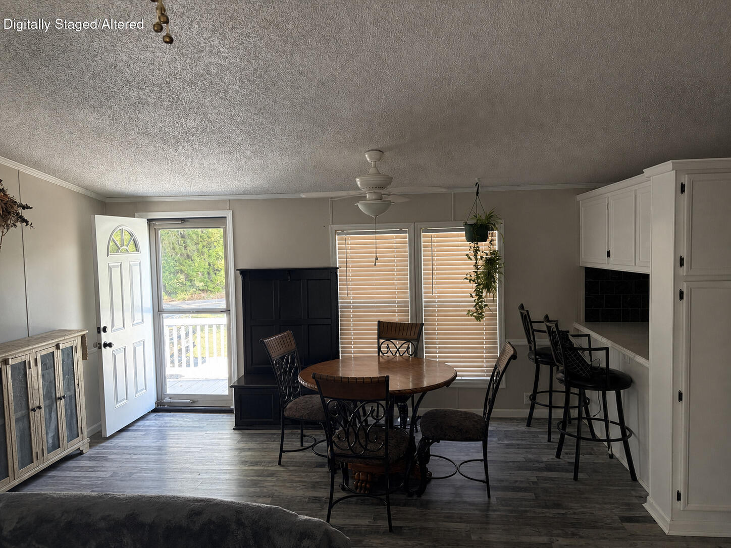 2496 Mills Road Property Photo 13