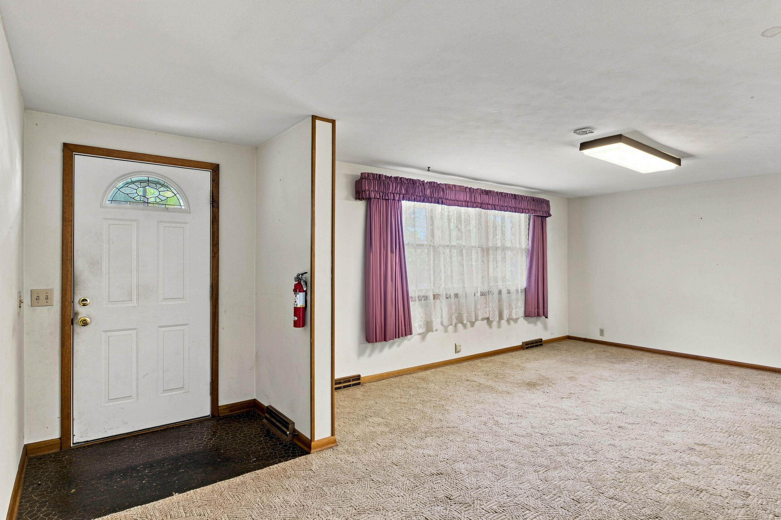 114 Melody Lane Property Photo 5