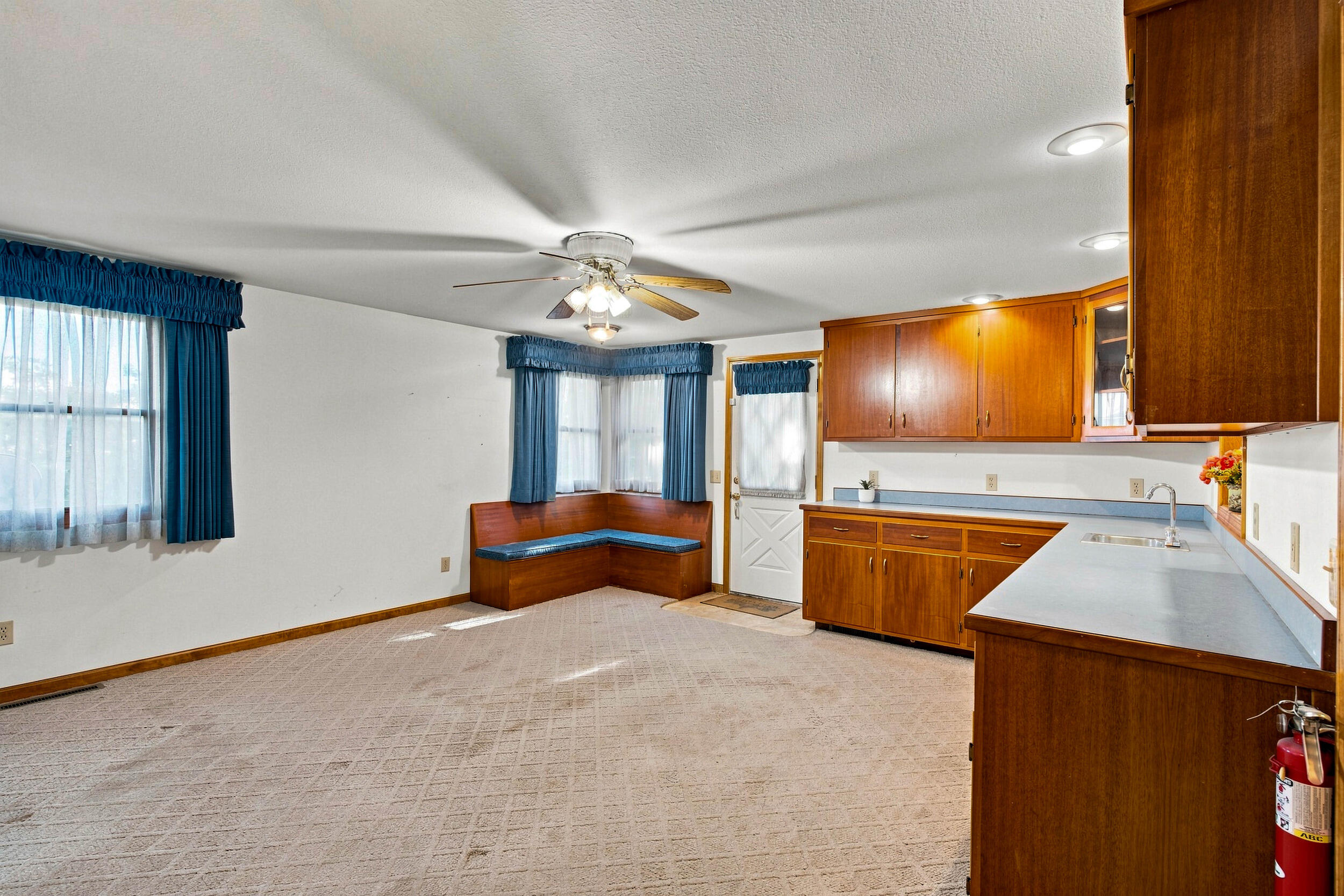 114 Melody Lane Property Photo 13