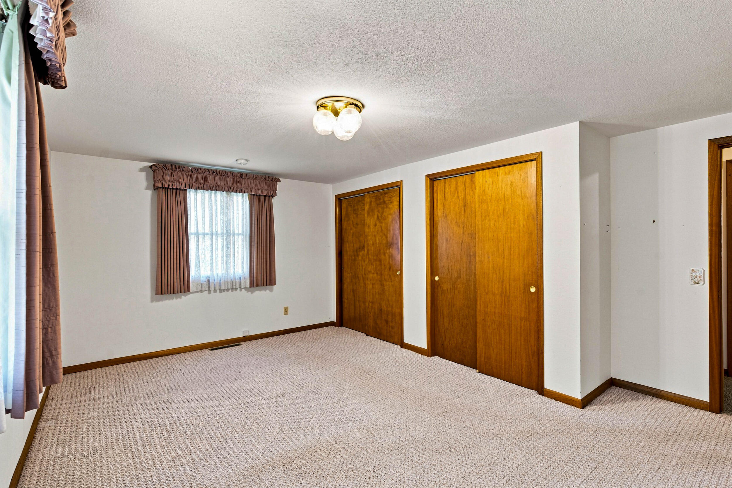 114 Melody Lane Property Photo 28