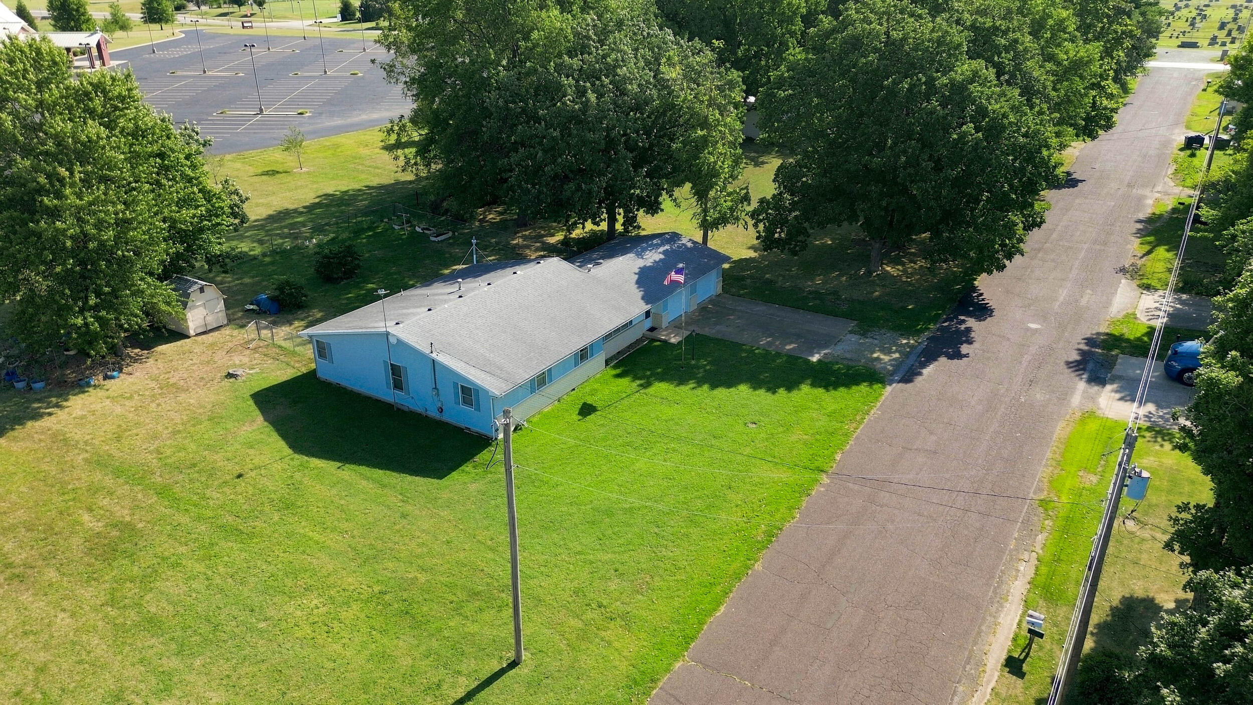 114 Melody Lane Property Photo 44