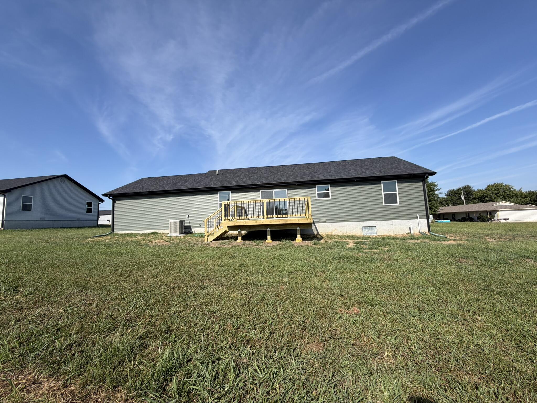 824 Birch Street Property Photo 3
