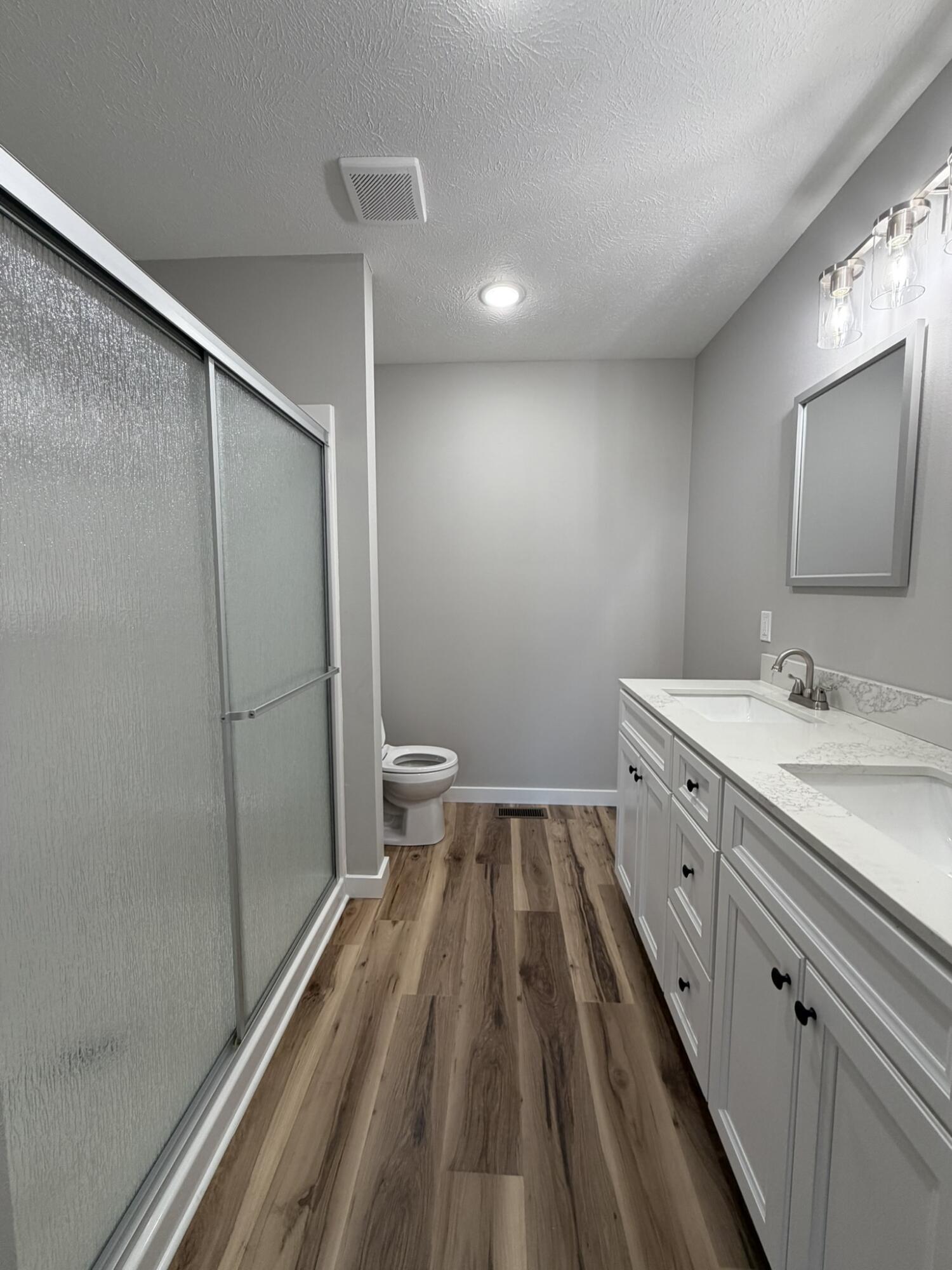 824 Birch Street Property Photo 11