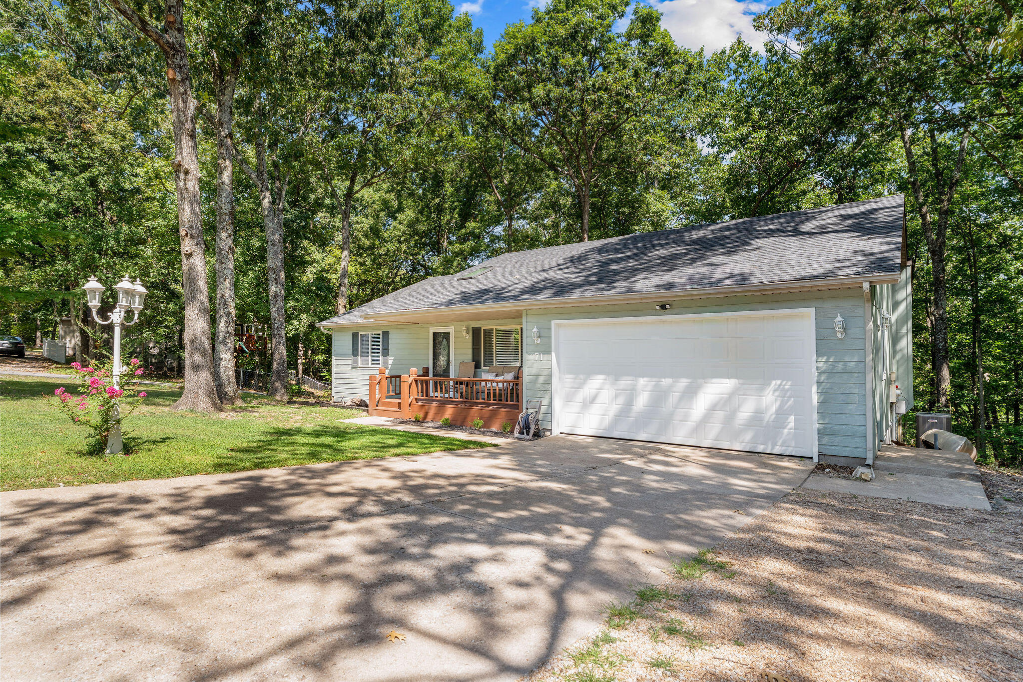 71 Queensberry Drive Property Photo 8