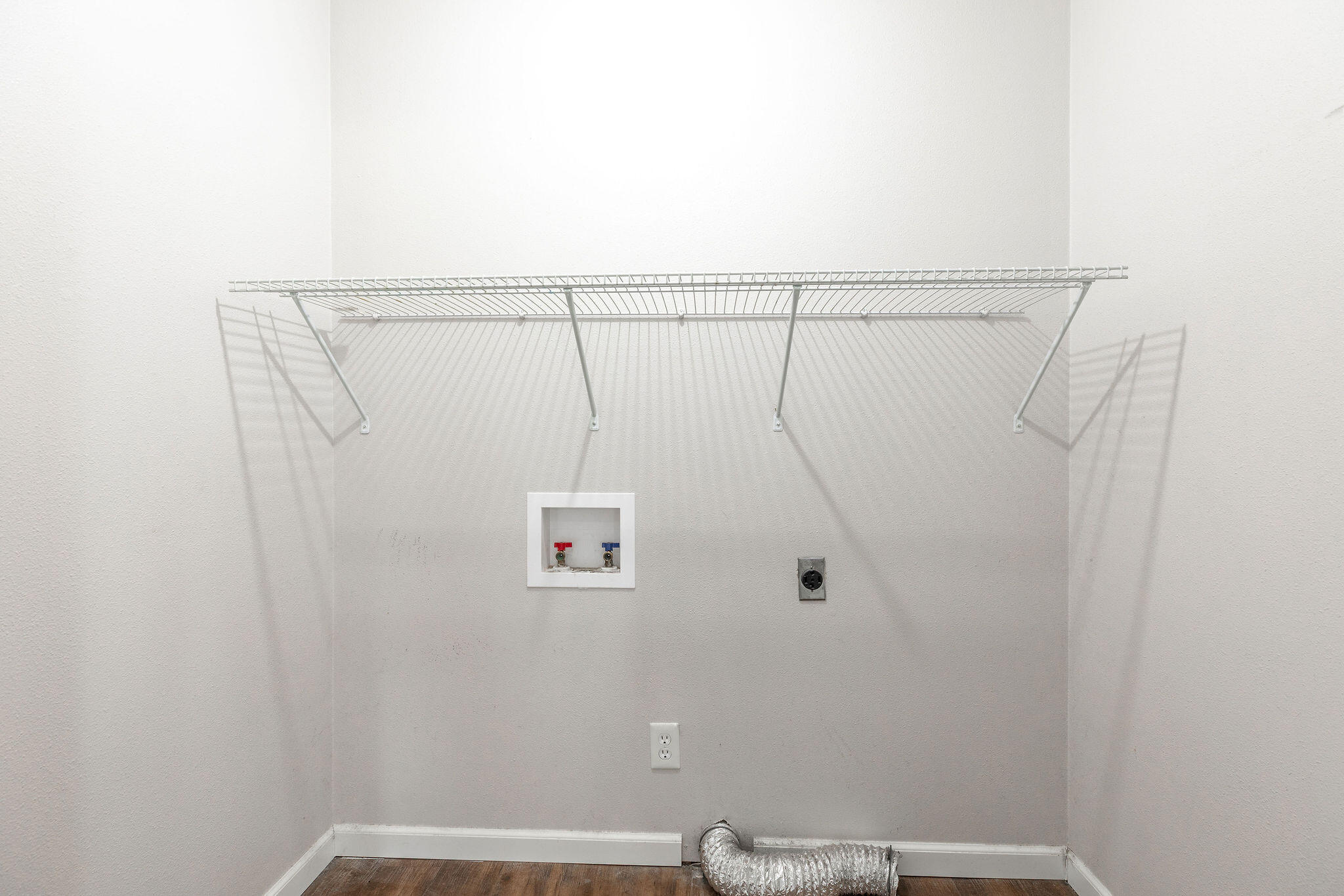 9 Sunset Street Property Photo 14