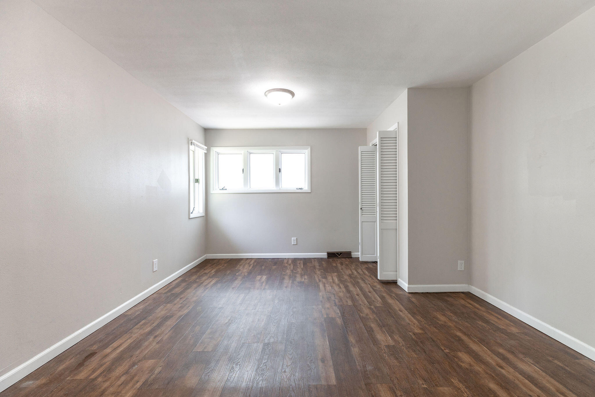 9 Sunset Street Property Photo 17