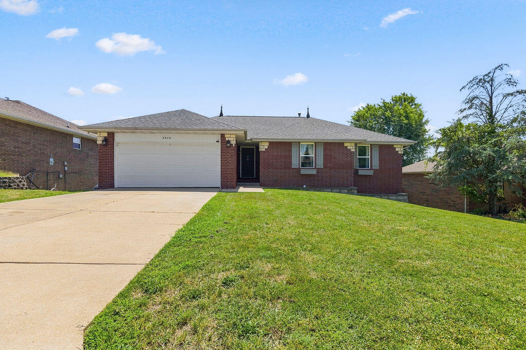 4048 West Falcon Drive Property Photo 1