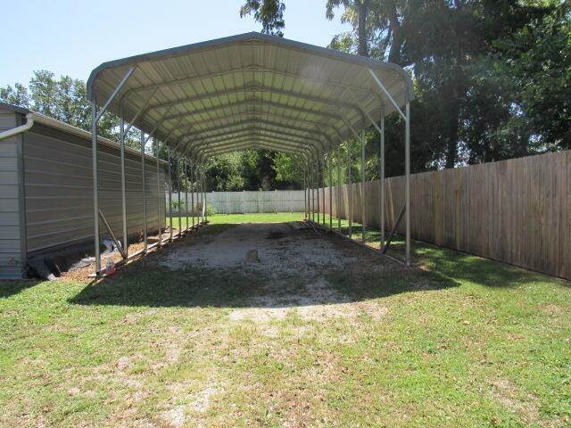 501 South West Street Property Photo 7