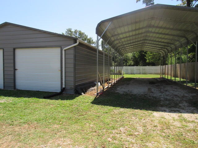 501 South West Street Property Photo 23
