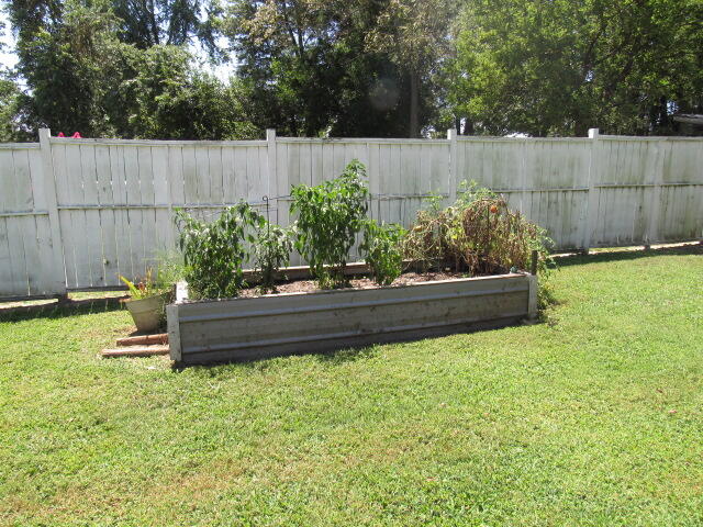 501 South West Street Property Photo 25