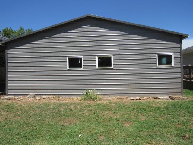 501 South West Street Property Photo 27