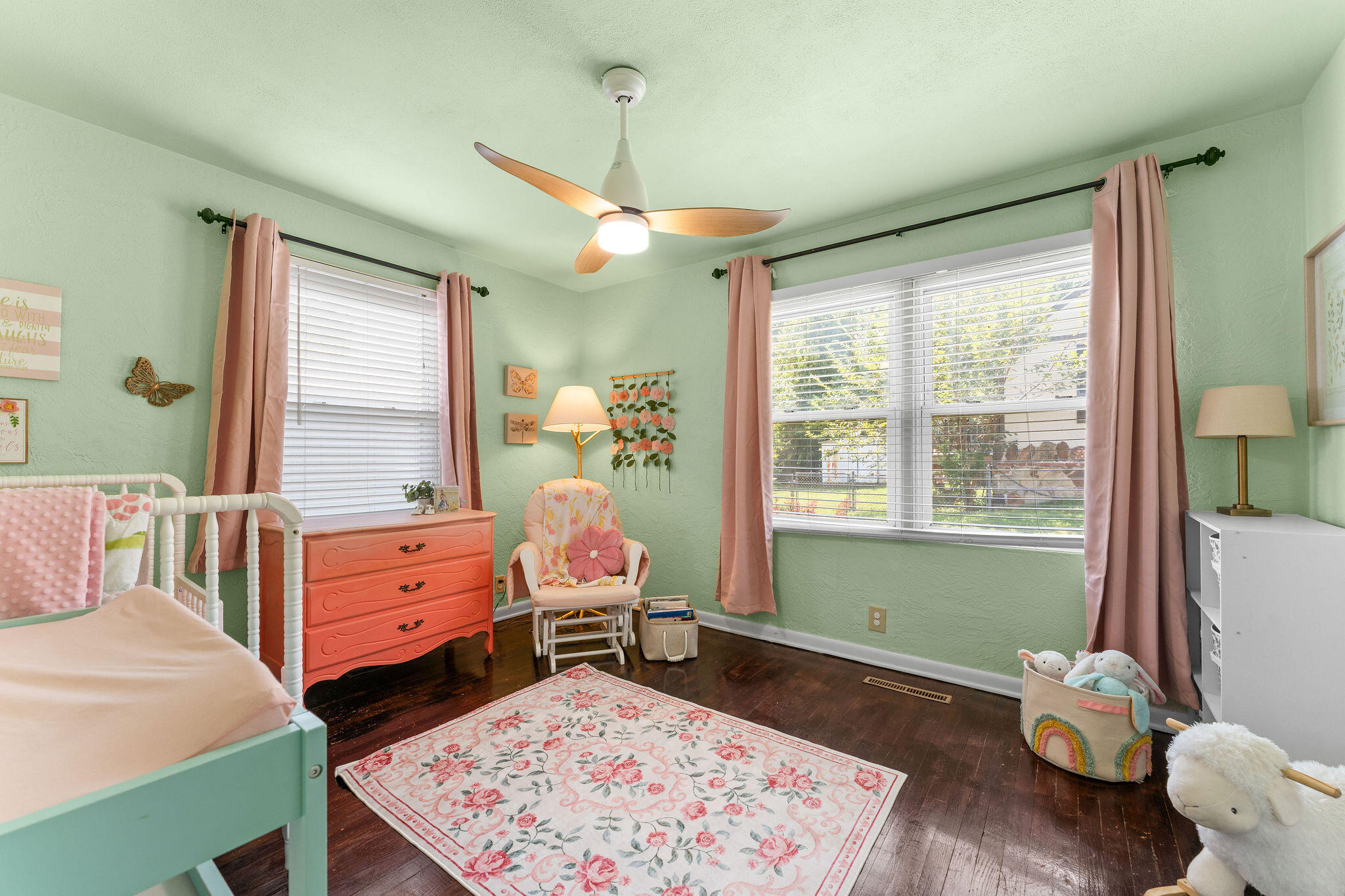 700 Brown Street Property Photo 12