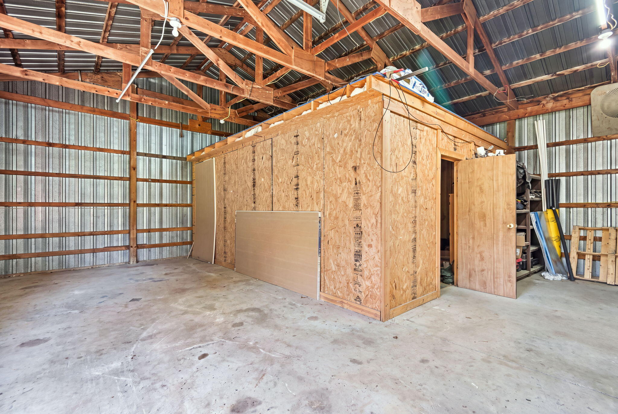 3371 South 8th Road Property Photo 10