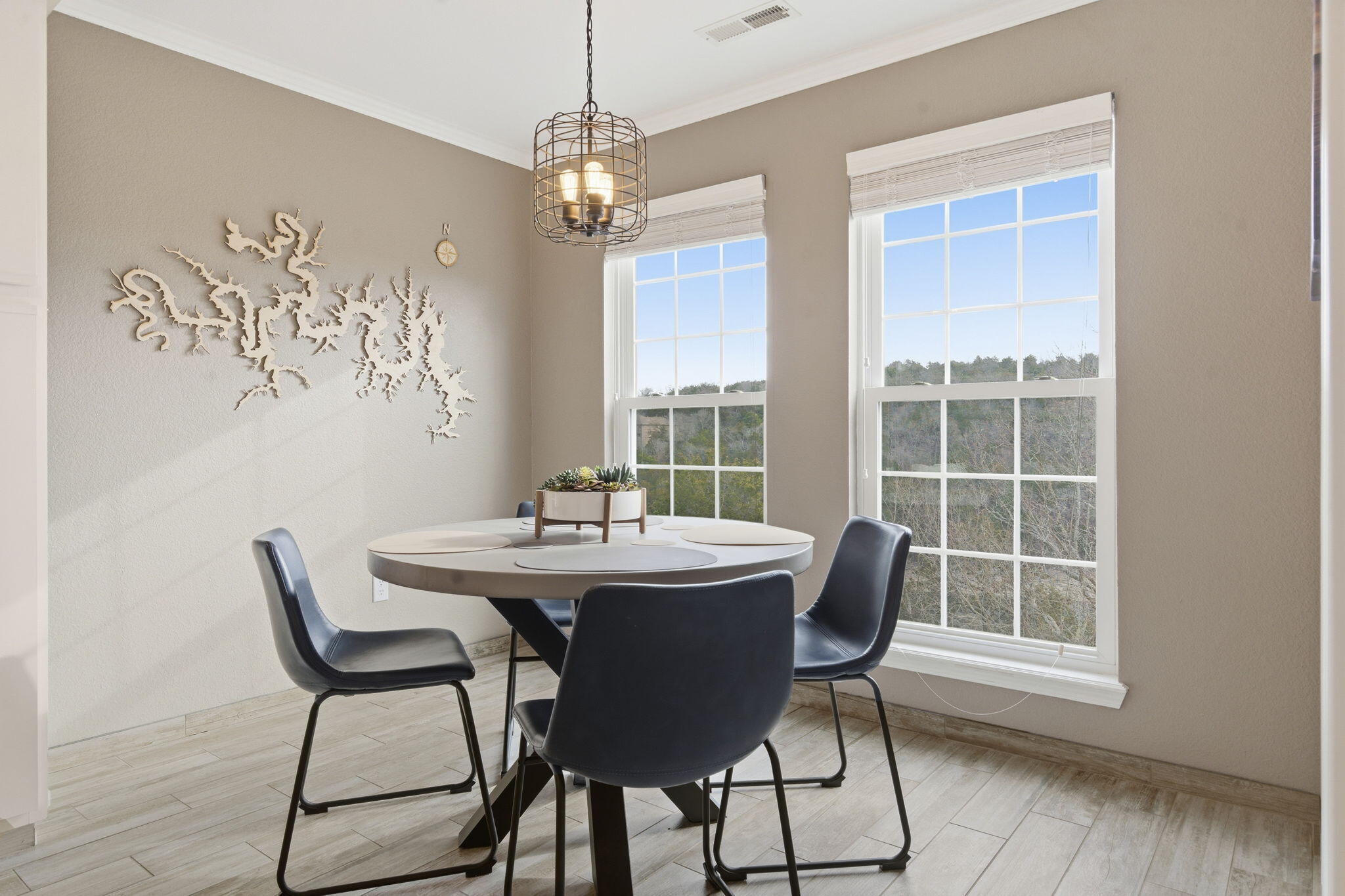 1404 Rocky Shore Terrace Property Photo 16