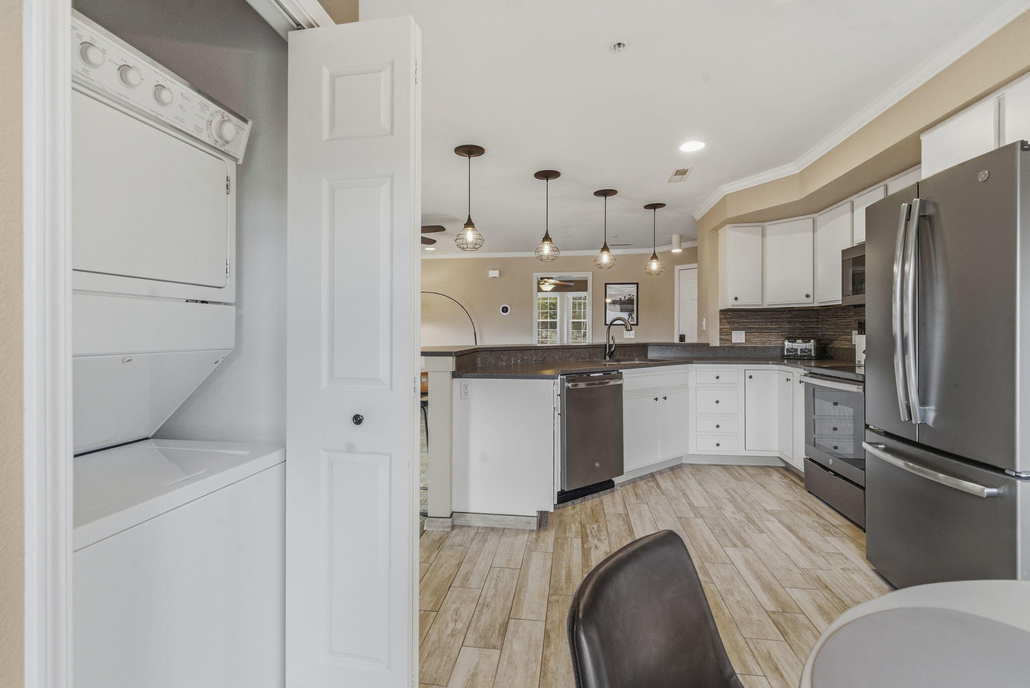 1404 Rocky Shore Terrace Property Photo 18
