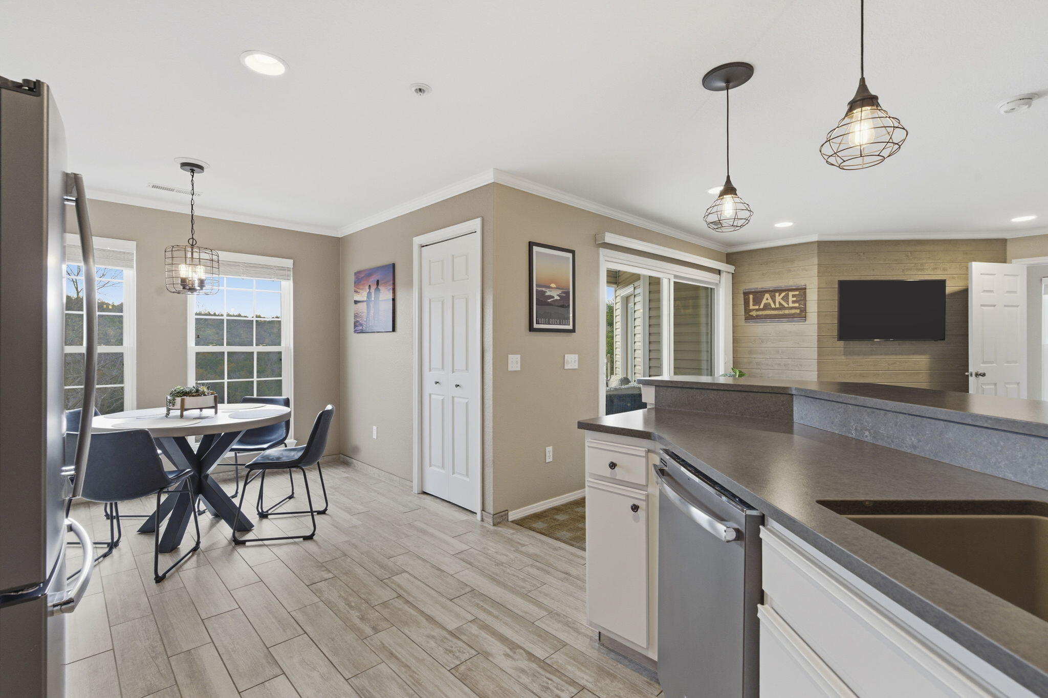 1404 Rocky Shore Terrace Property Photo 19