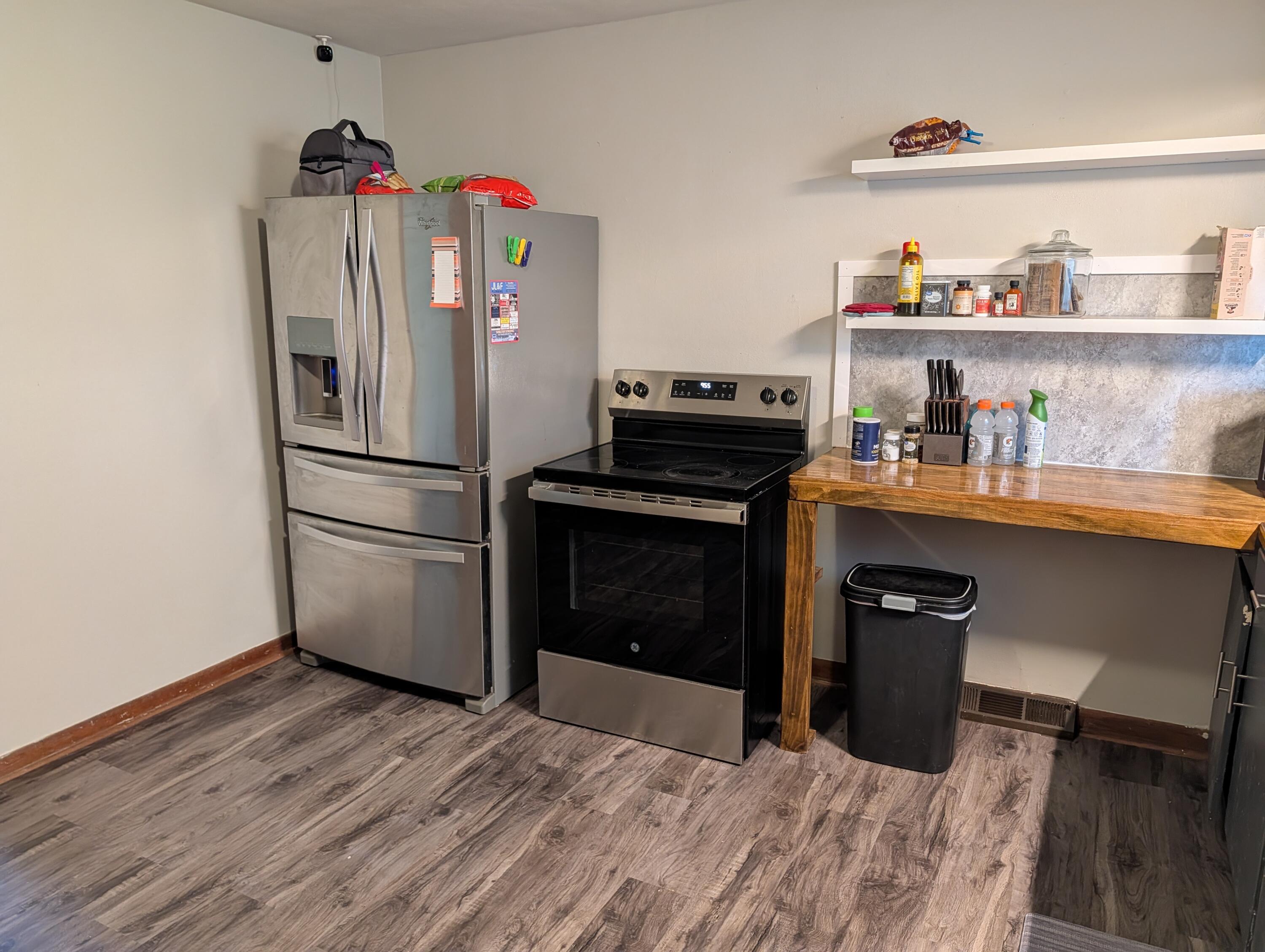 121 North Charles Street Property Photo 6