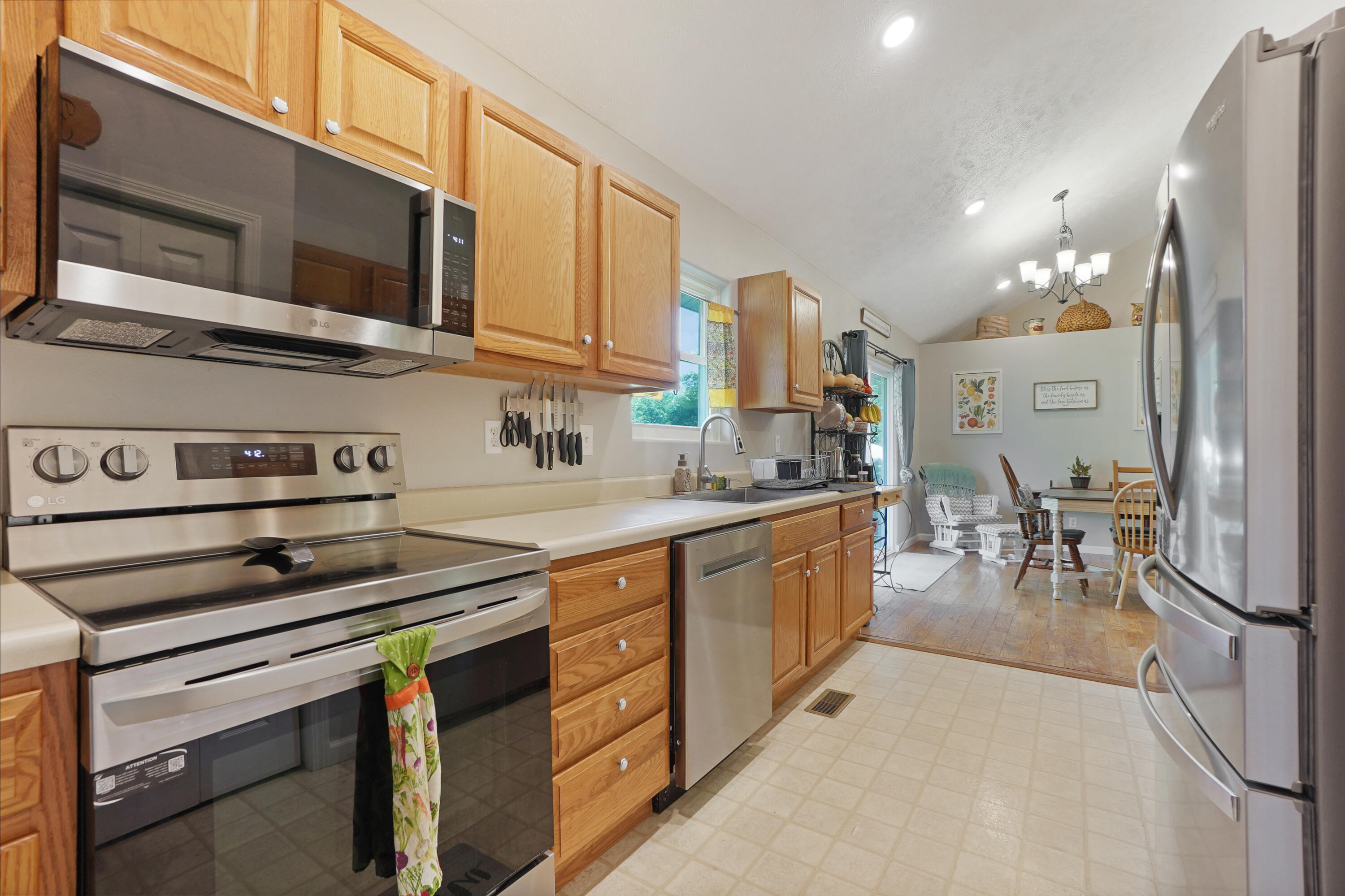 1934 Anne Drive Property Photo 16