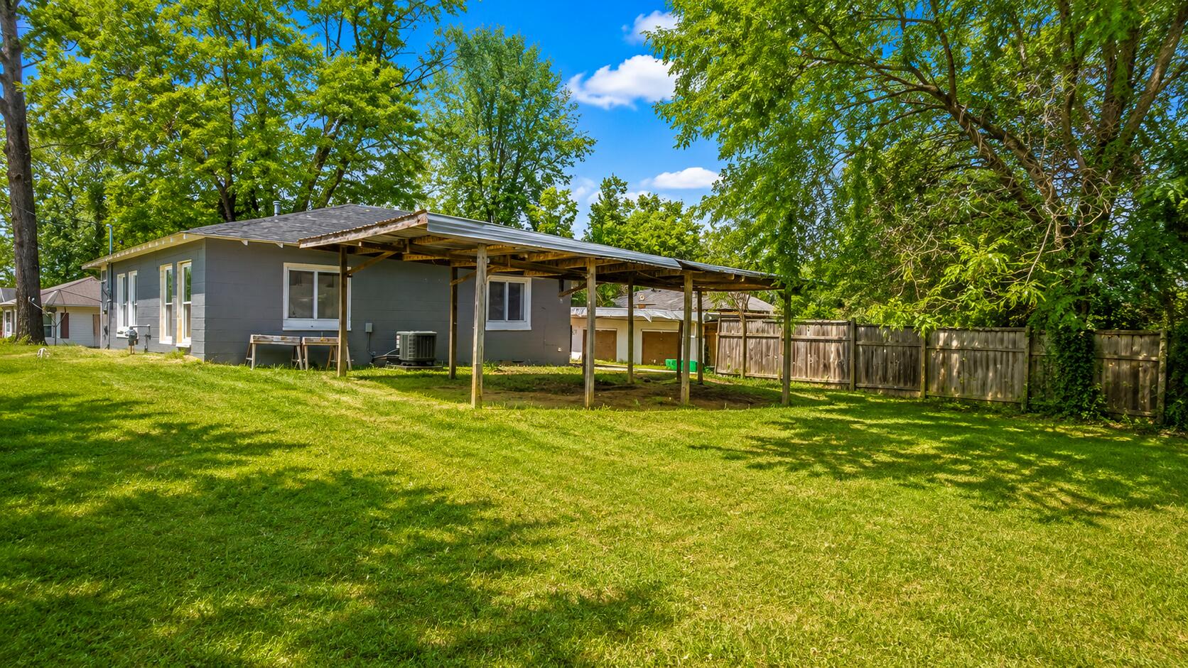 802 Corn Avenue Property Photo 4