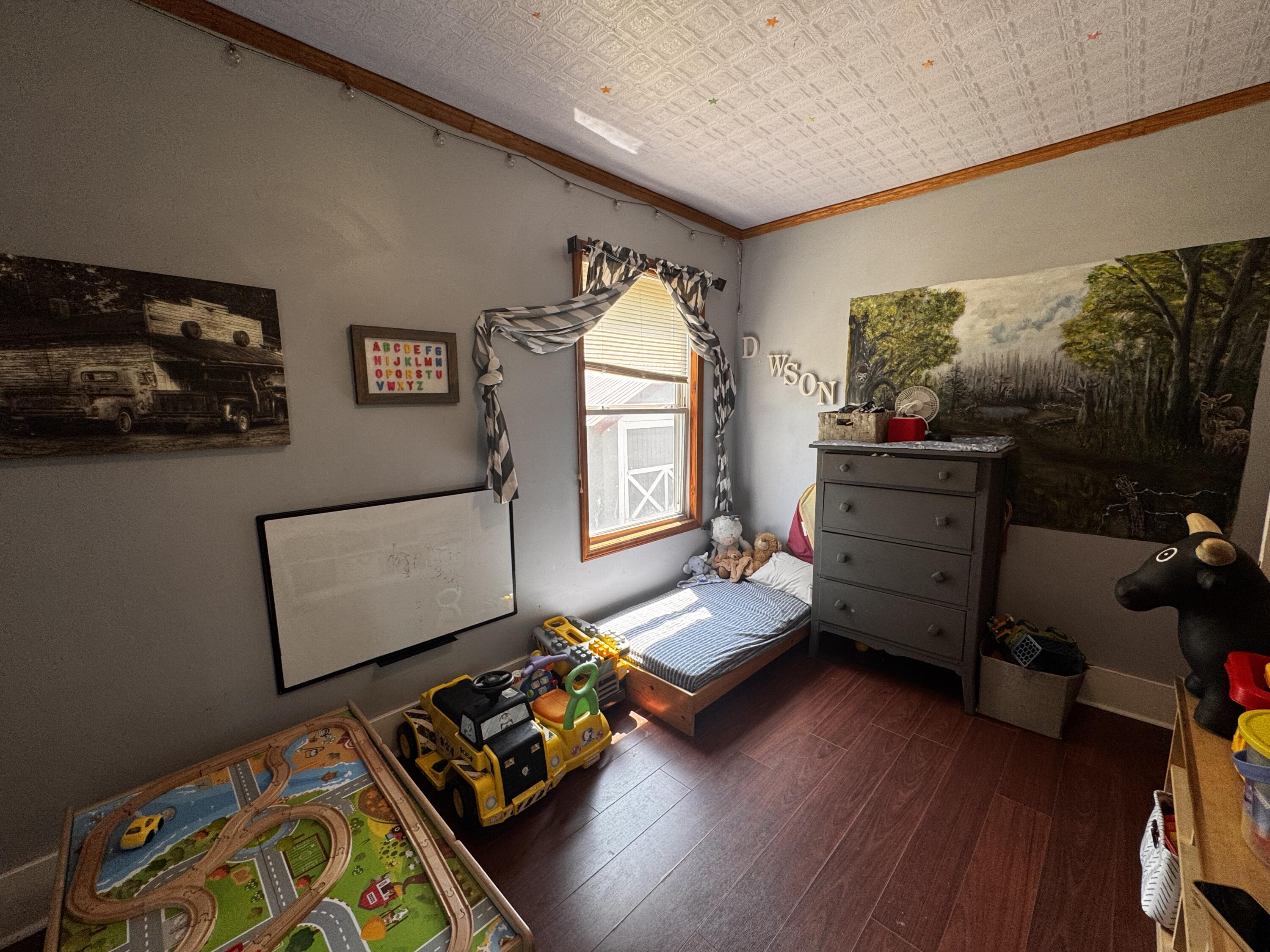 827 Main Street Property Photo 14