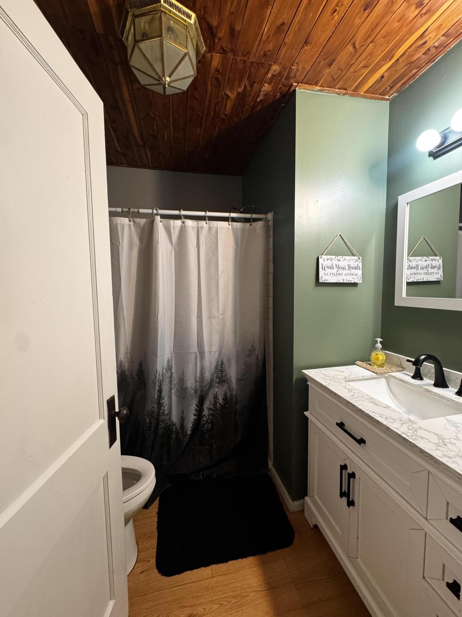 827 Main Street Property Photo 18