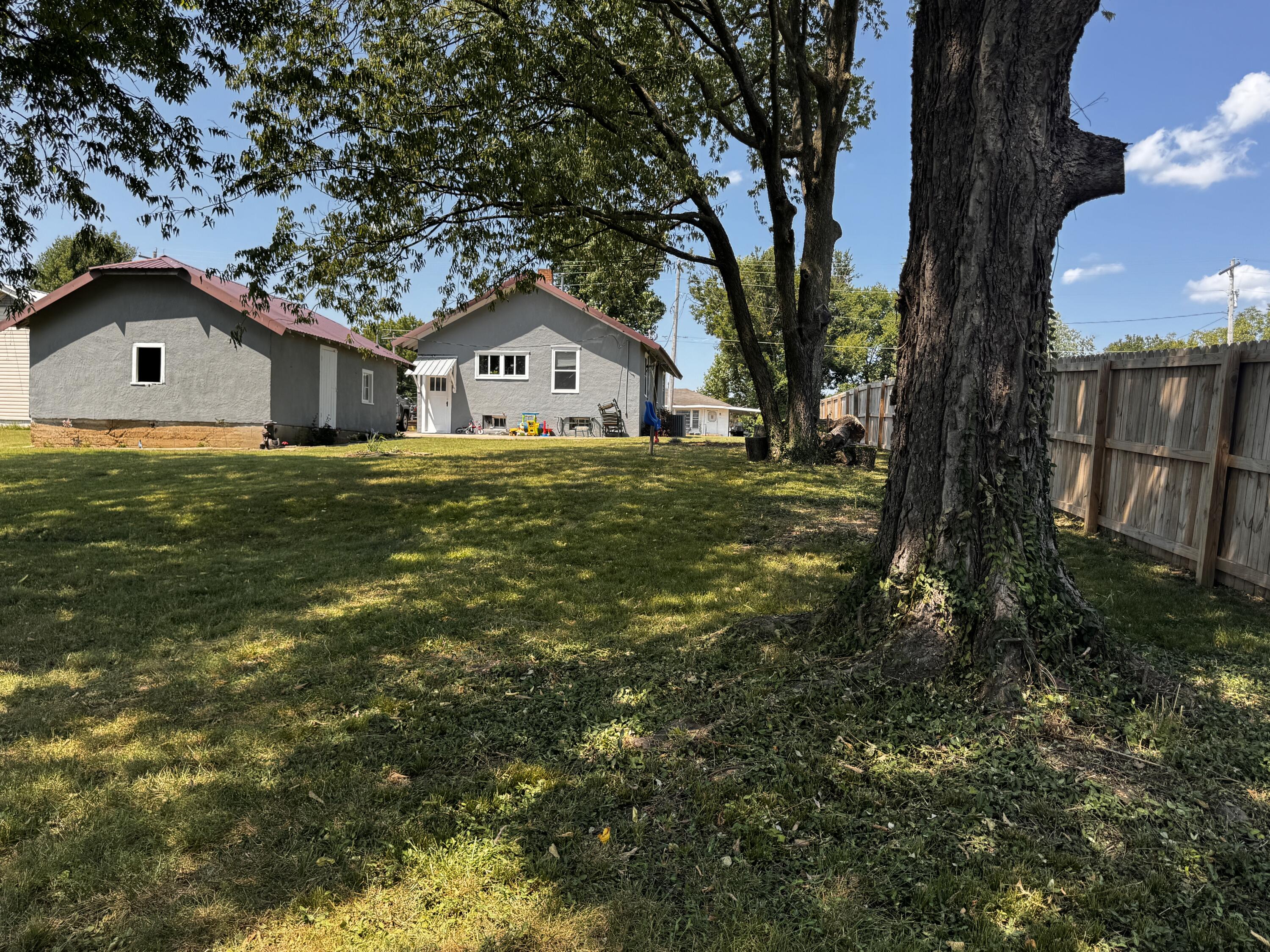 827 Main Street Property Photo 46