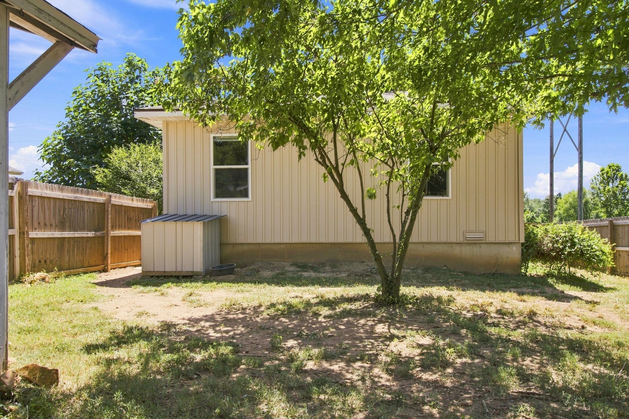2217 West Hope Road Property Photo 17