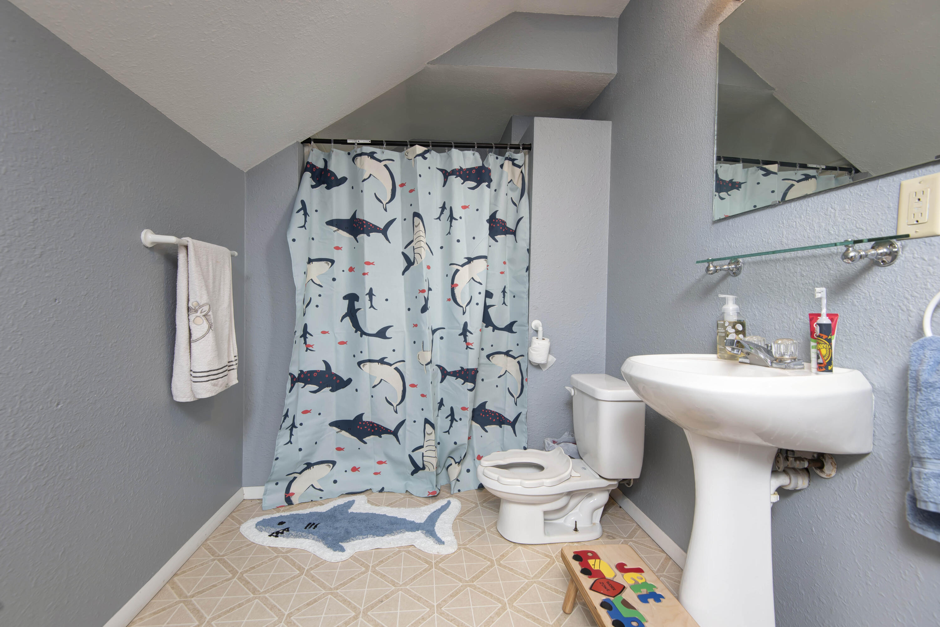 4810 South Warwick Avenue Property Photo 29