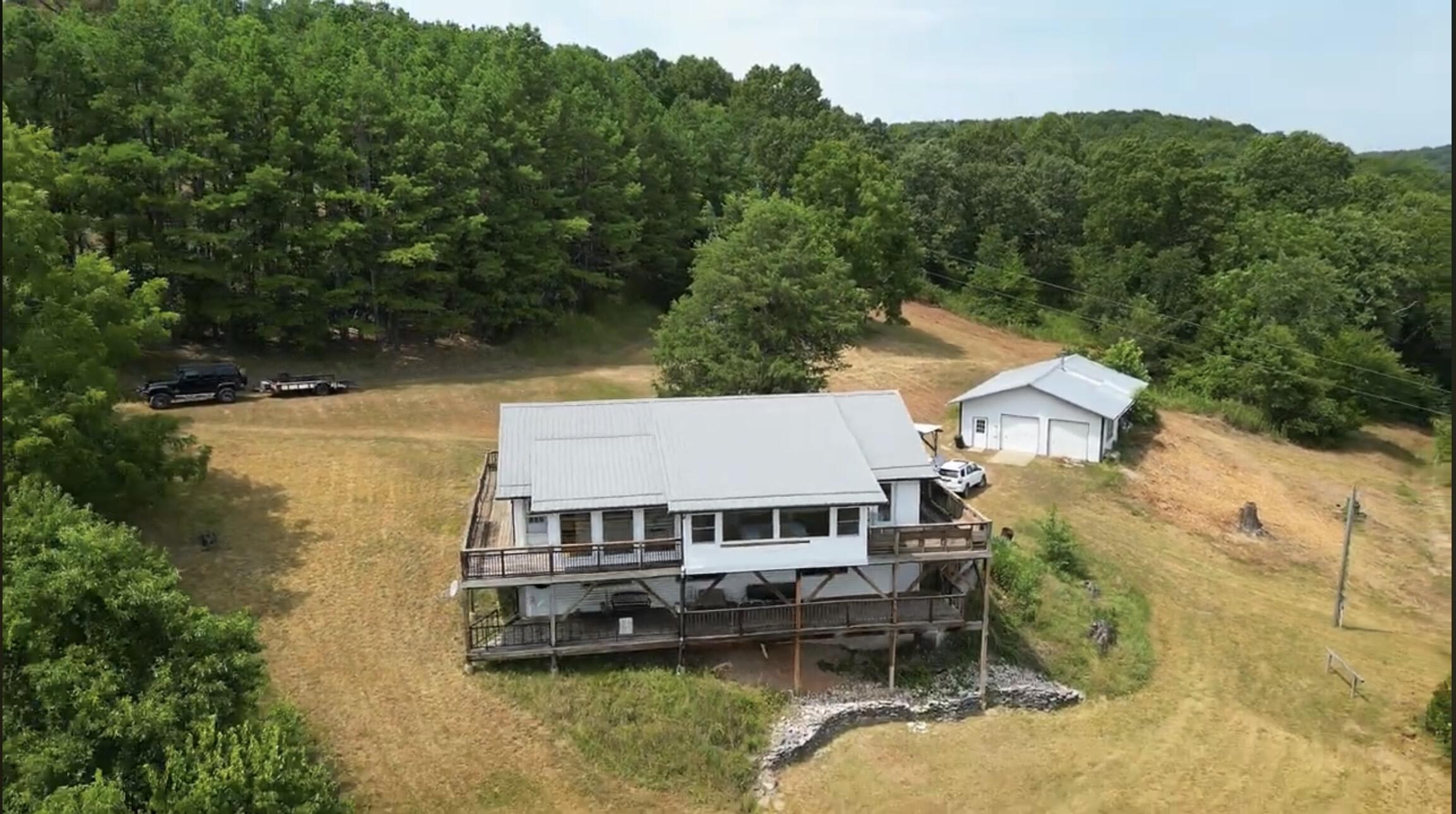 795 Anthony Road Property Photo 3