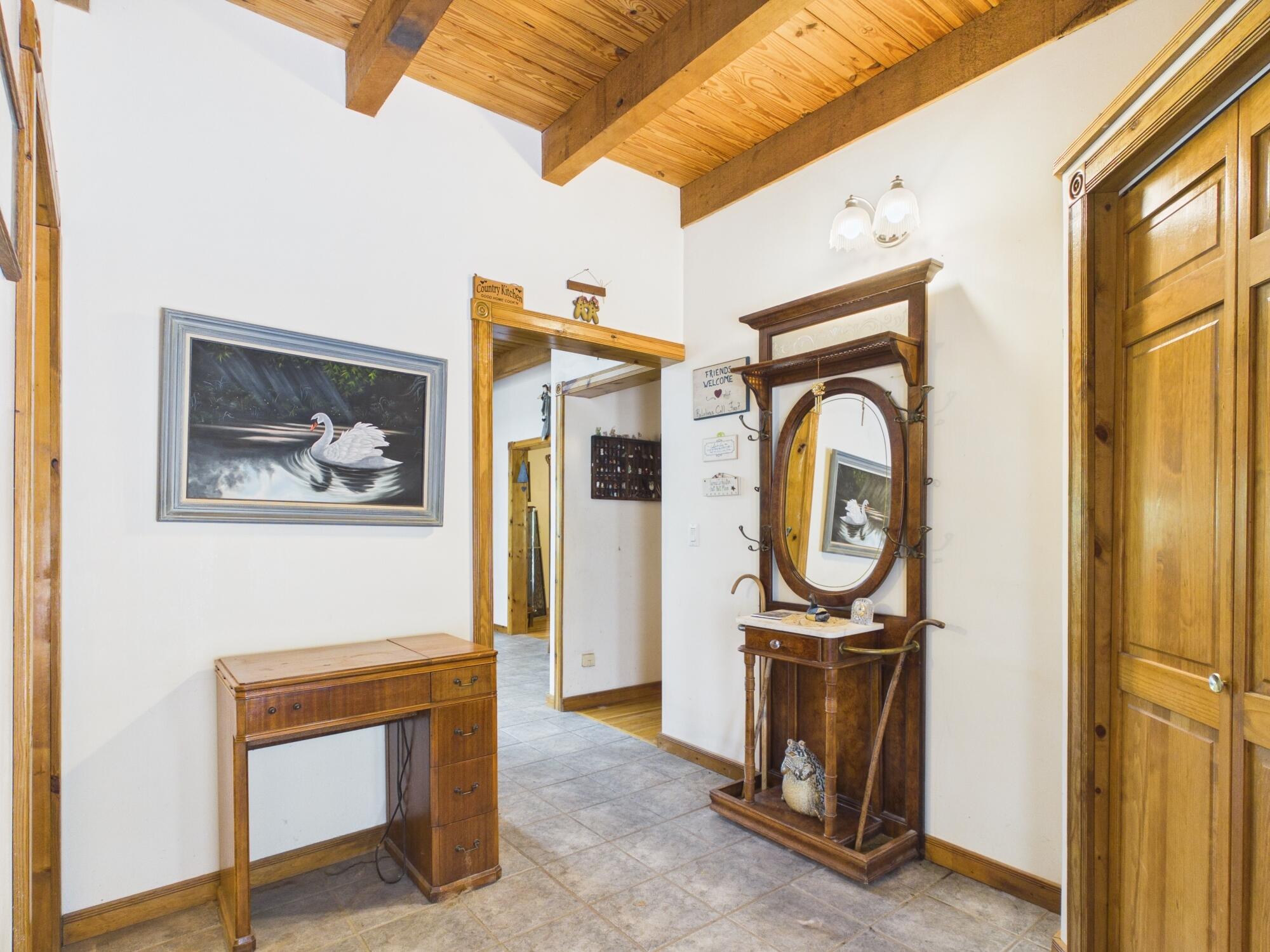 12283 Stave Mill Road Property Photo 8