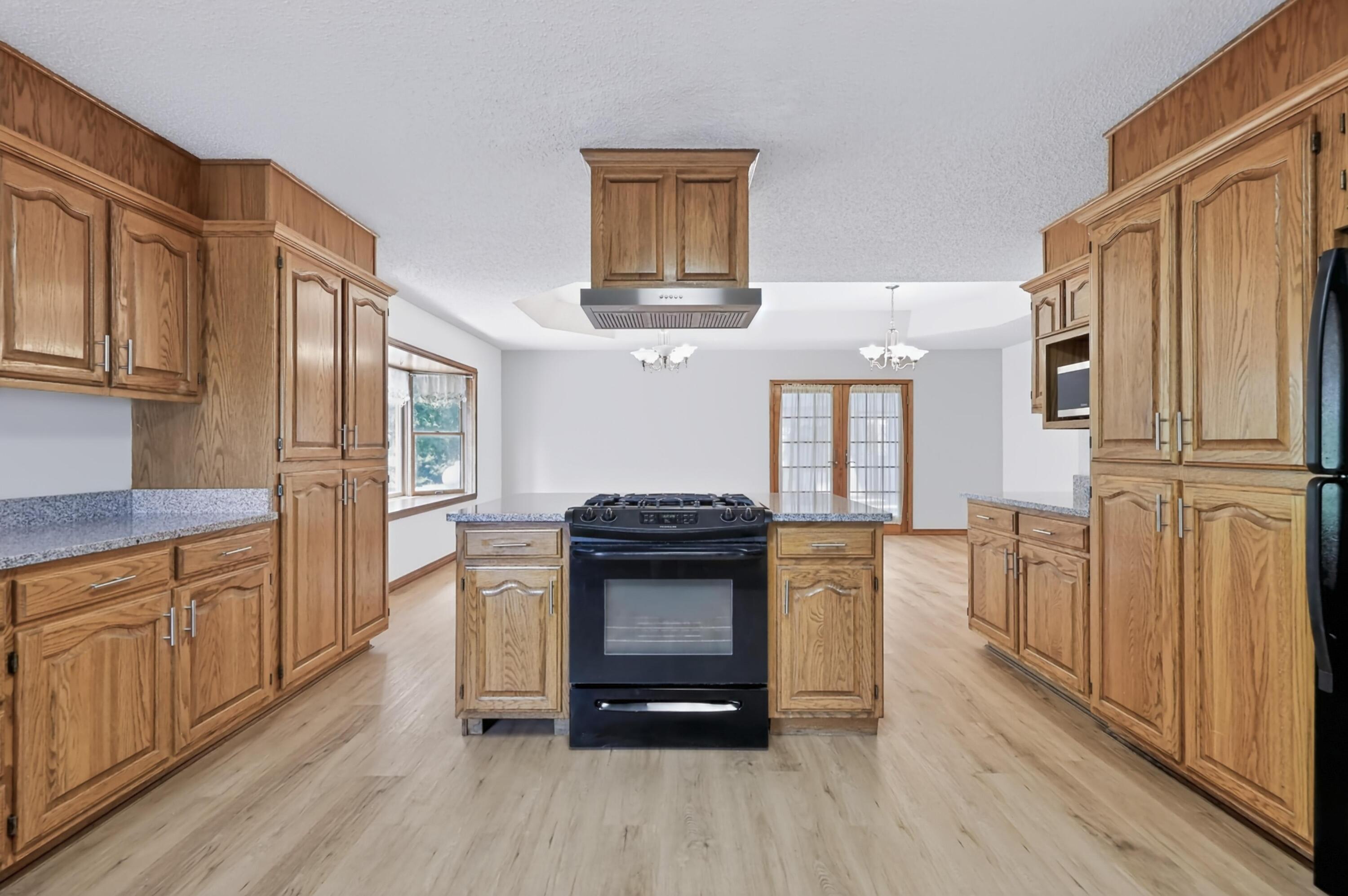 3367 Kapok Drive Property Photo 17