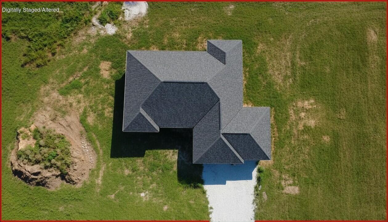 000 East Arrowhead Estates Property Photo 8
