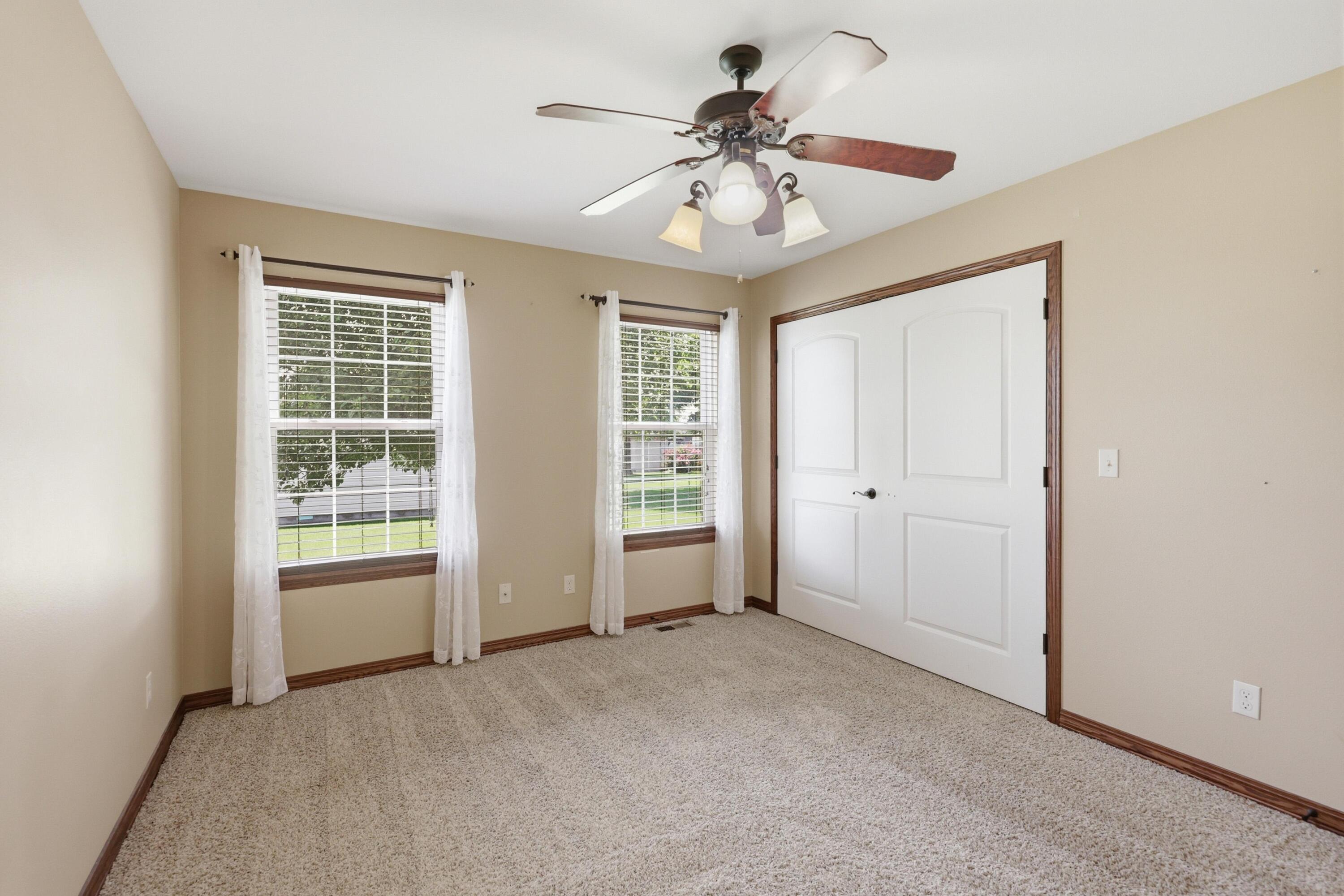 2812 South Monroe Avenue Property Photo 21