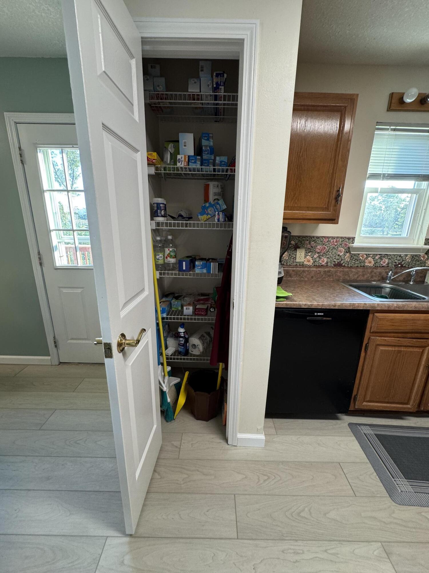5220 Longview Circle Property Photo 7