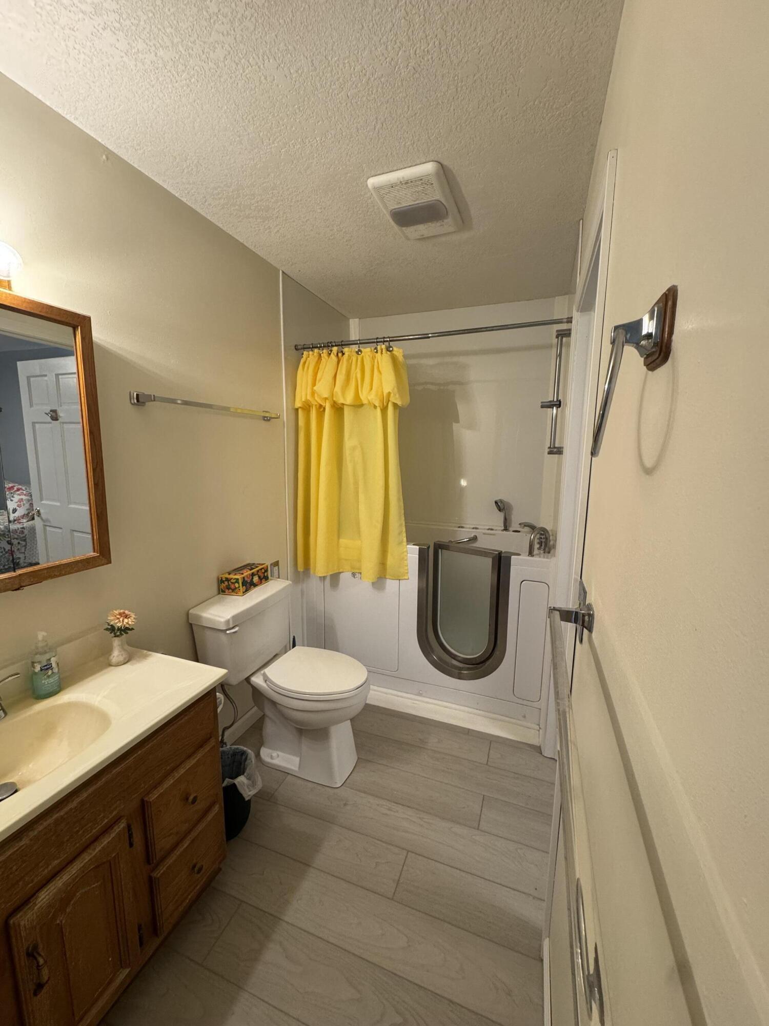 5220 Longview Circle Property Photo 9