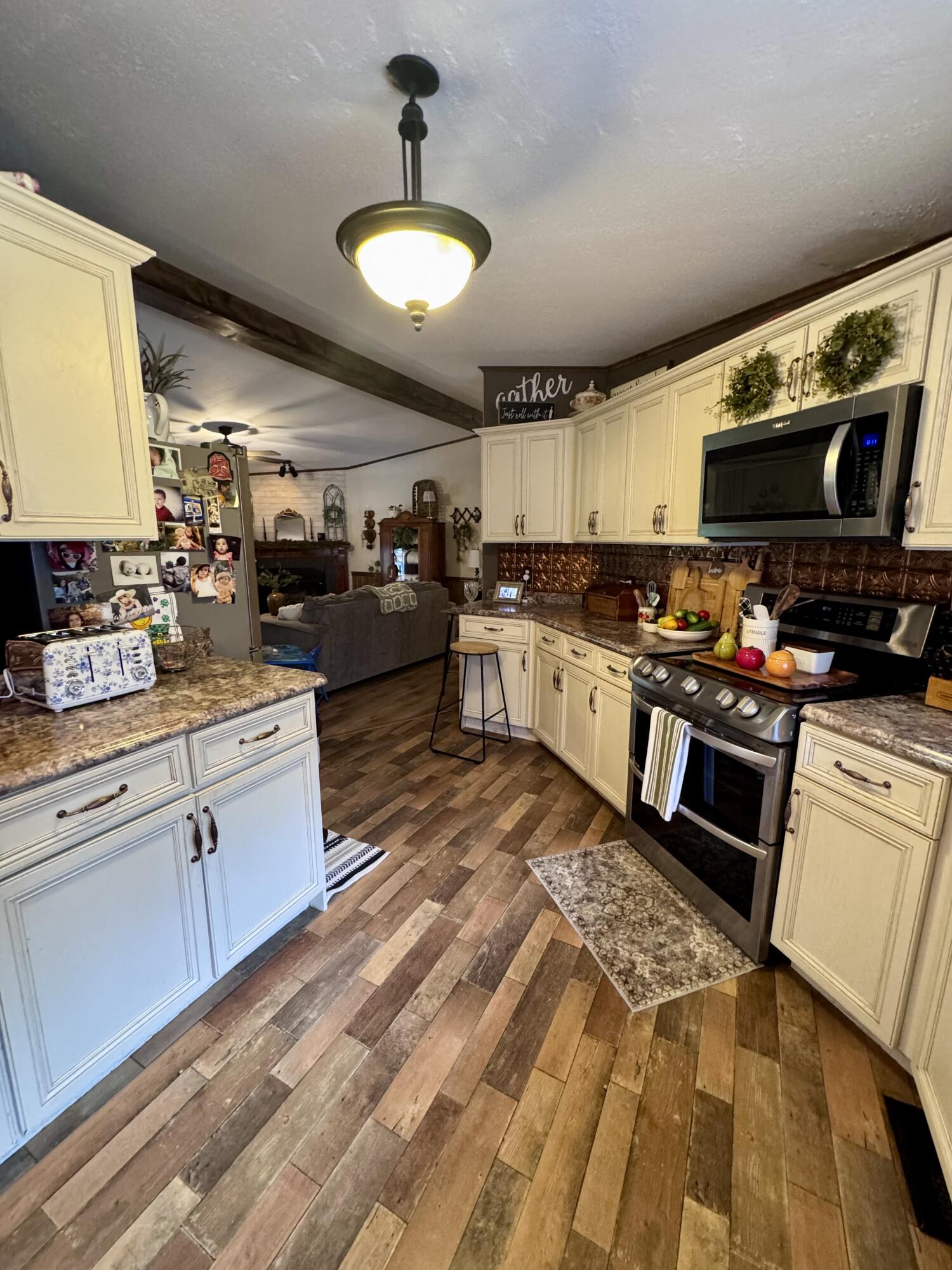 8060 P Highway Property Photo 34